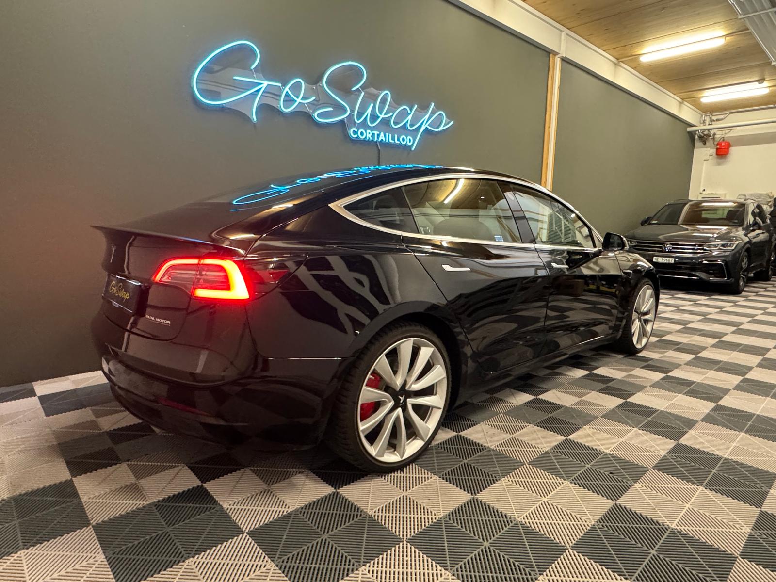 TESLA Model 3 Performance Dual Motor AWD-image-5