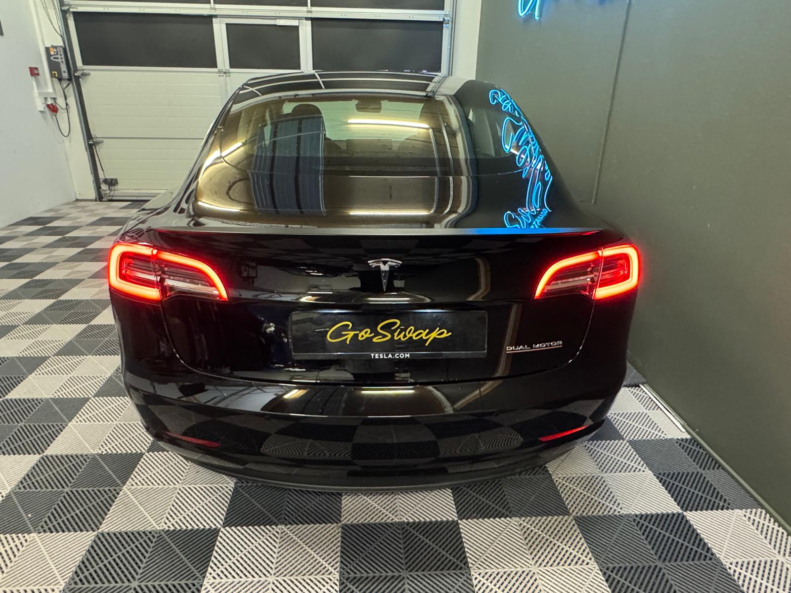 TESLA Model 3 Performance Dual Motor AWD-image-4