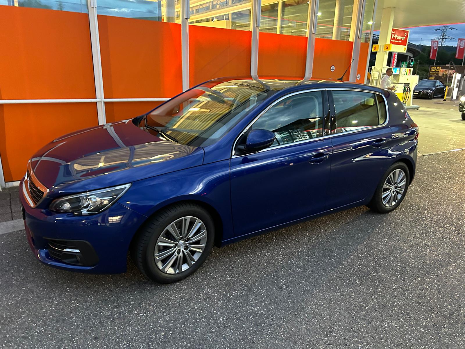 PEUGEOT 1.2 PureTech 130 Style S/S-image-0