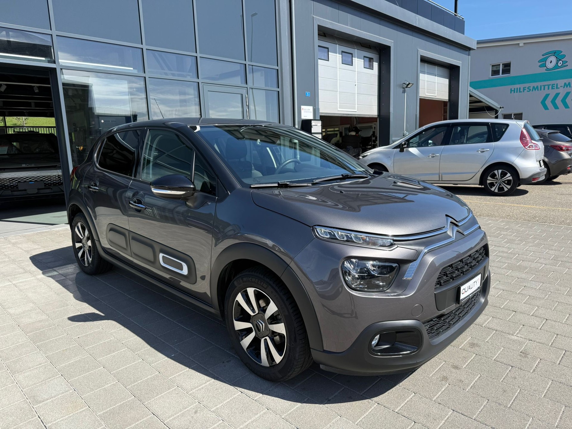 CITROEN C3 1.2i PureTech Elle EAT6-image-5