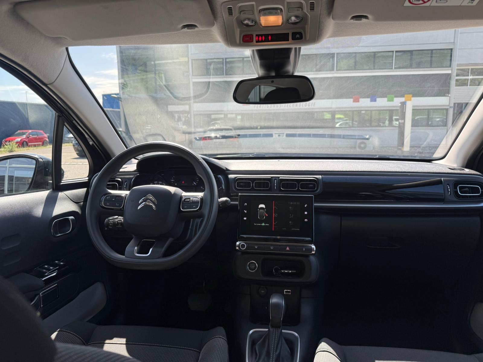 CITROEN C3 1.2i PureTech Elle EAT6-image-18