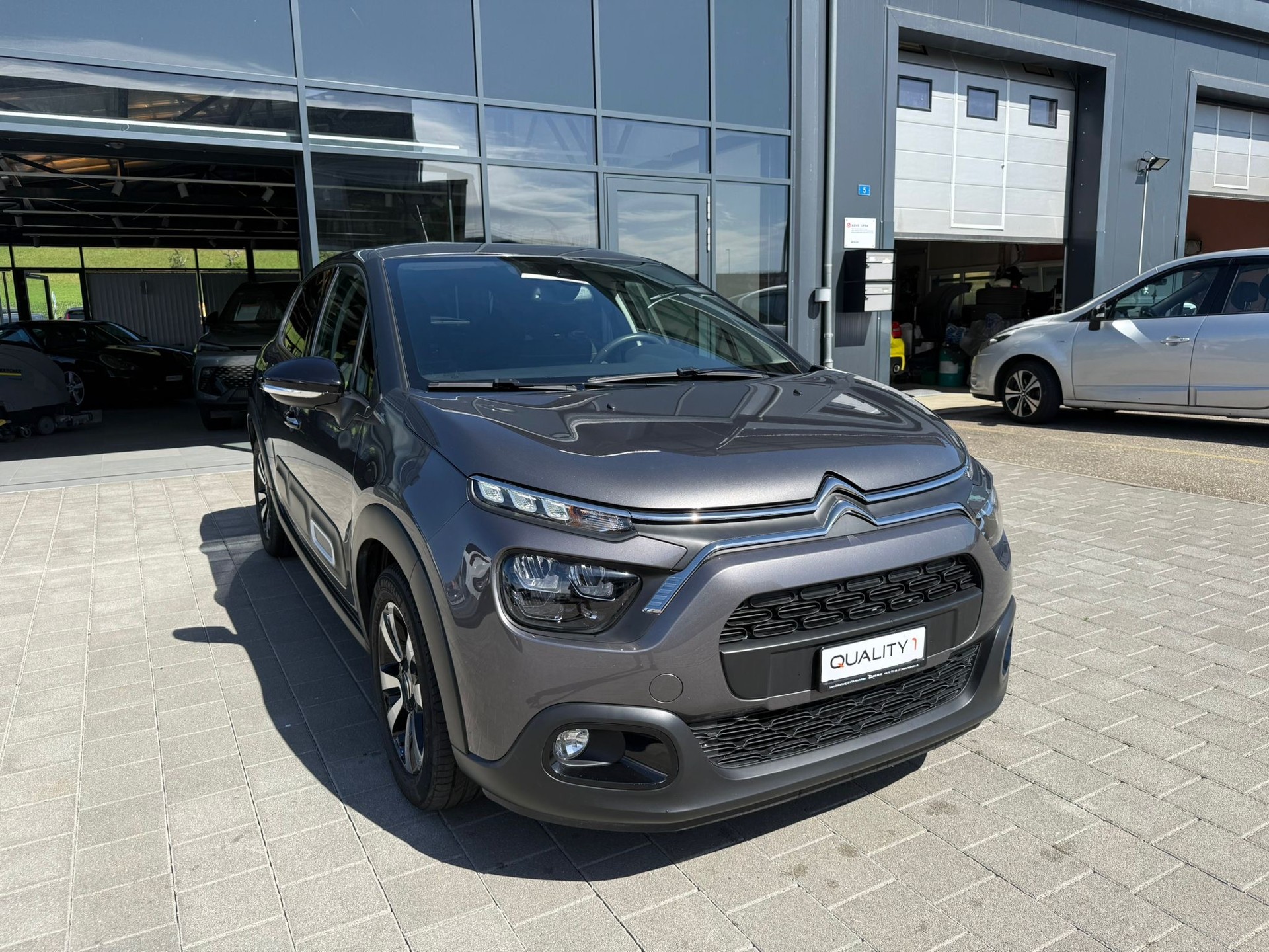 CITROEN C3 1.2i PureTech Elle EAT6-image-6