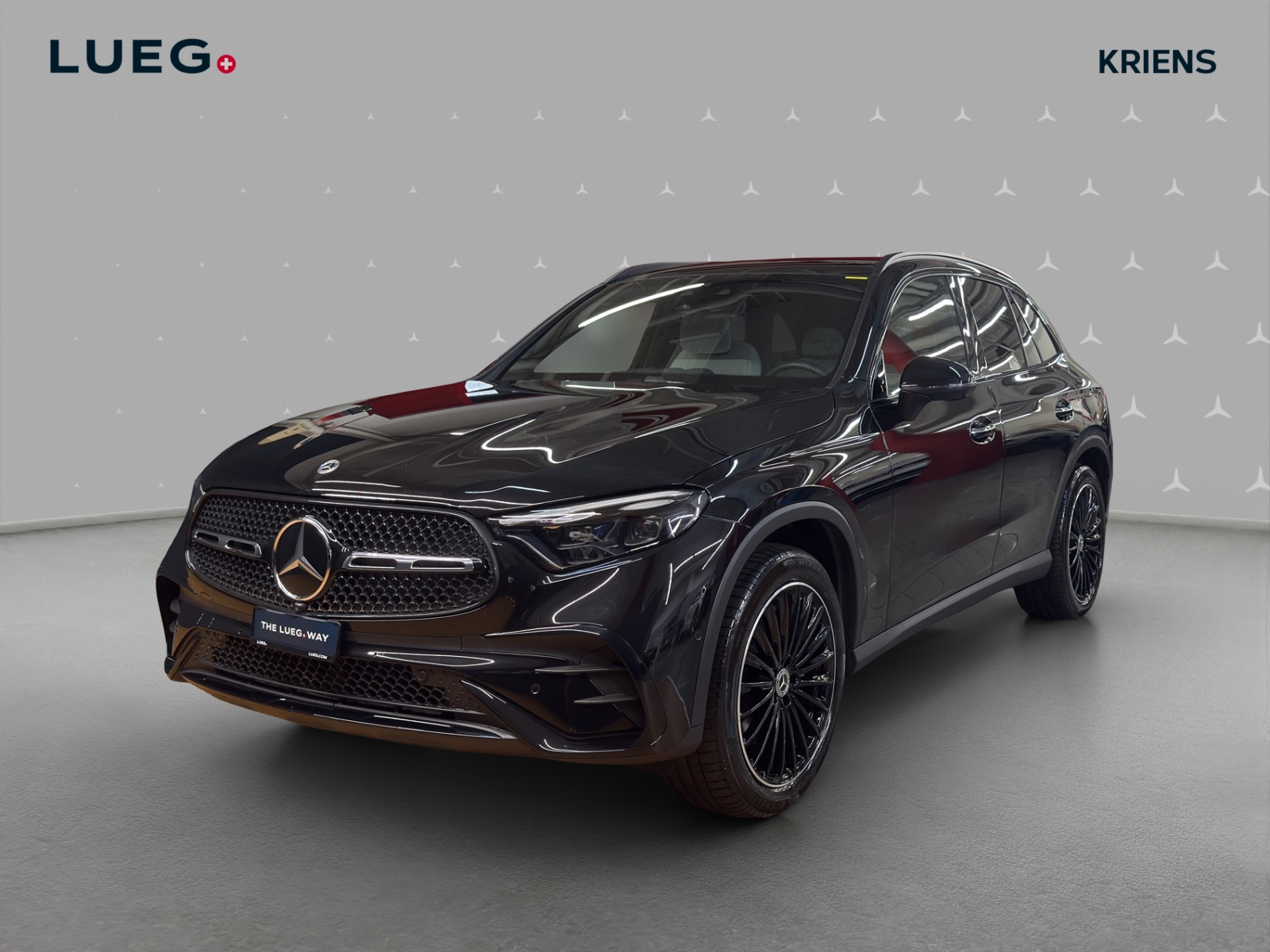 MERCEDES-BENZ GLC 300 4M - AMG / DISTRONIC / 360 Grad Kamera / Standheizung-image-0
