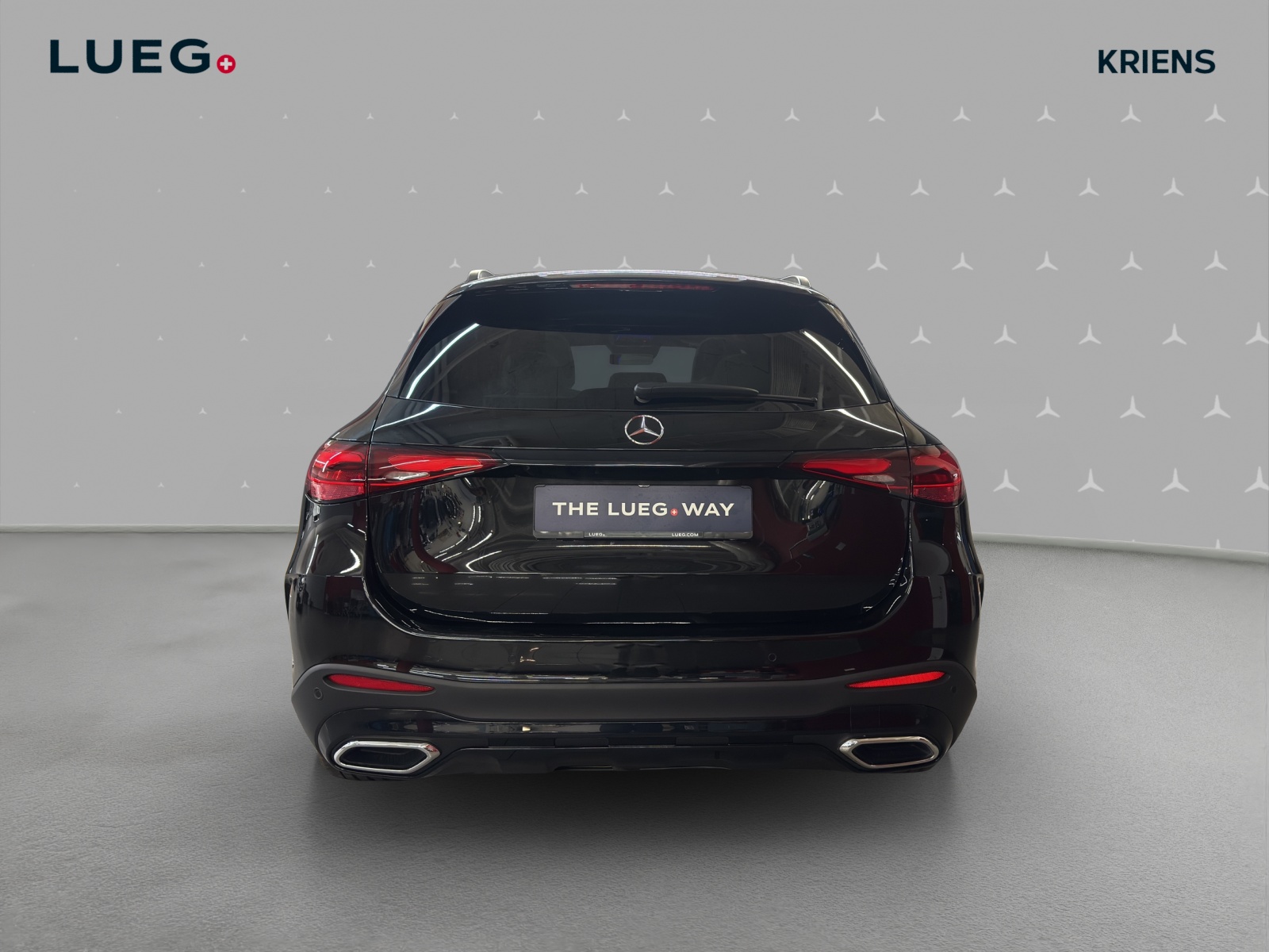 MERCEDES-BENZ GLC 300 4M - AMG / DISTRONIC / 360 Grad Kamera / Standheizung-image-3