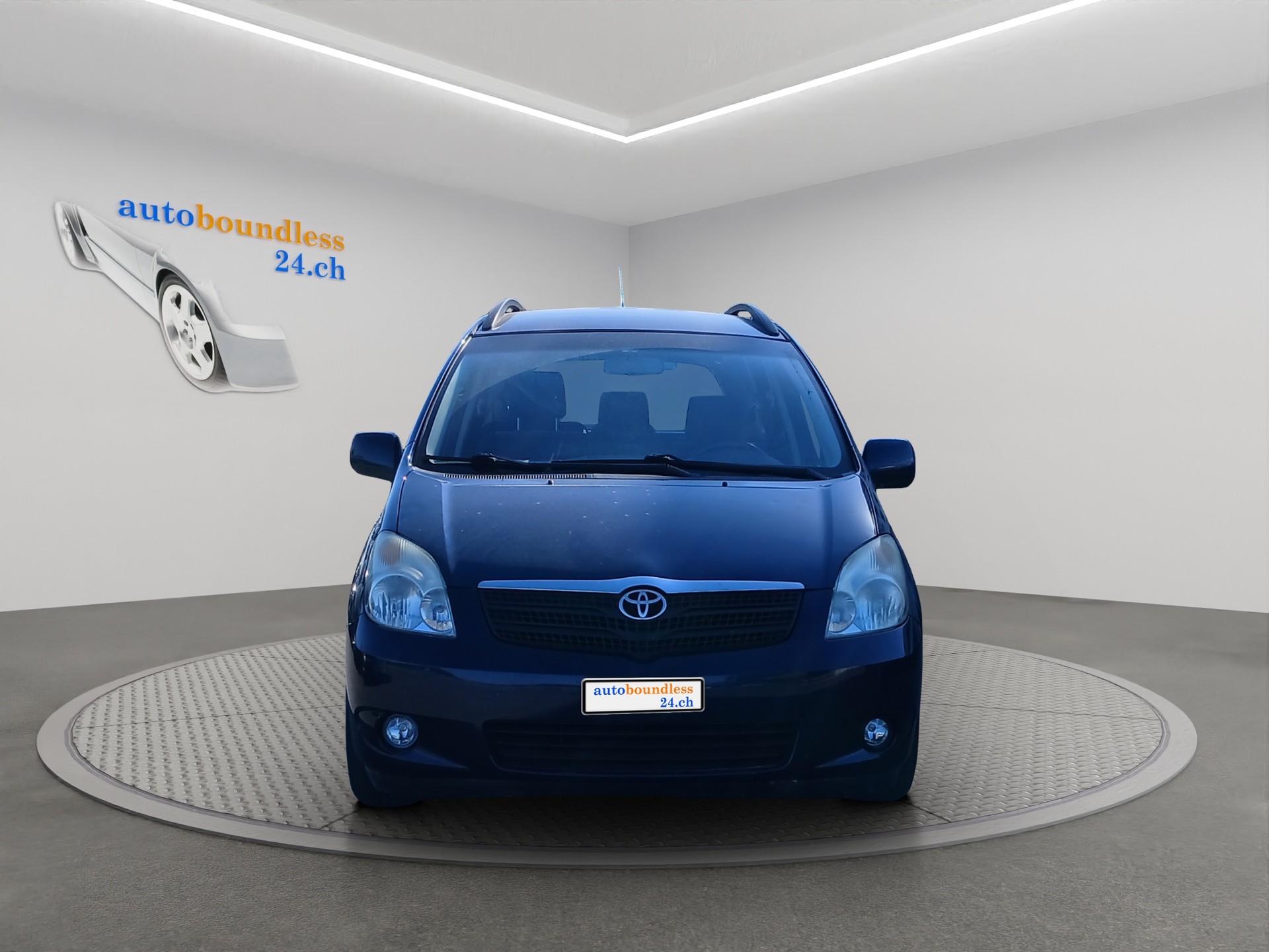 TOYOTA Corolla Verso 1.8 Linea Terra Family-image-0