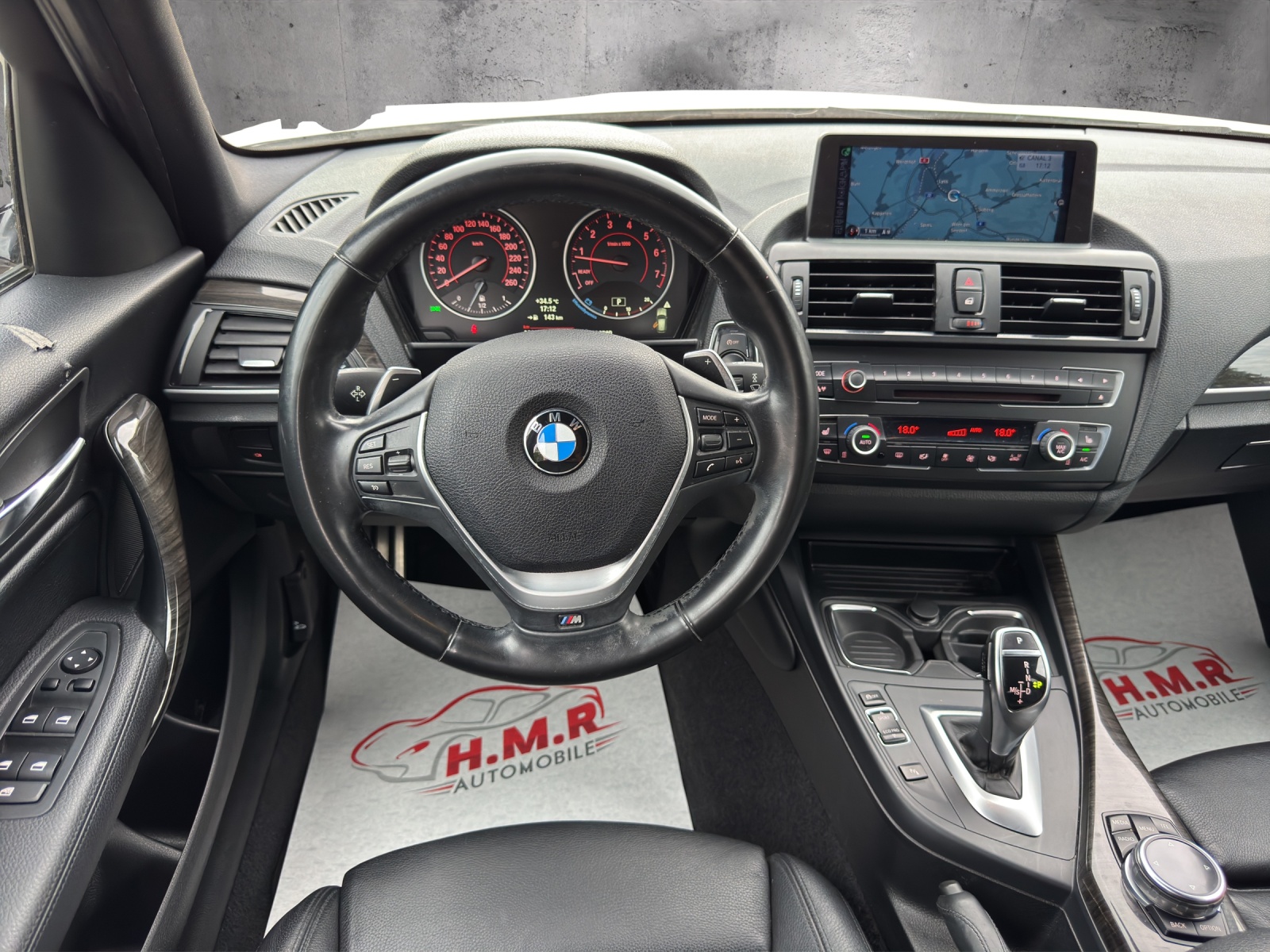 BMW M135i Steptronic-image-11