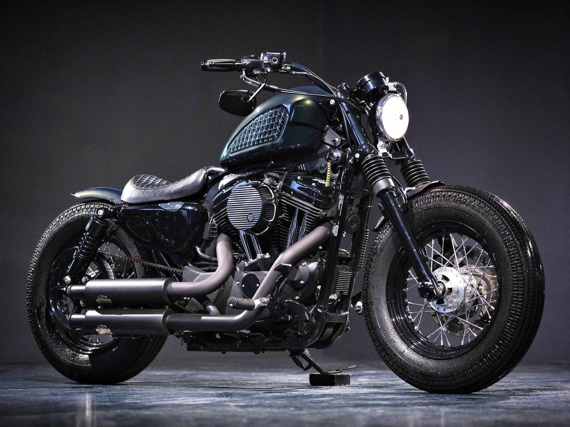HARLEY-DAVIDSON XL 1200 X Forty Eight