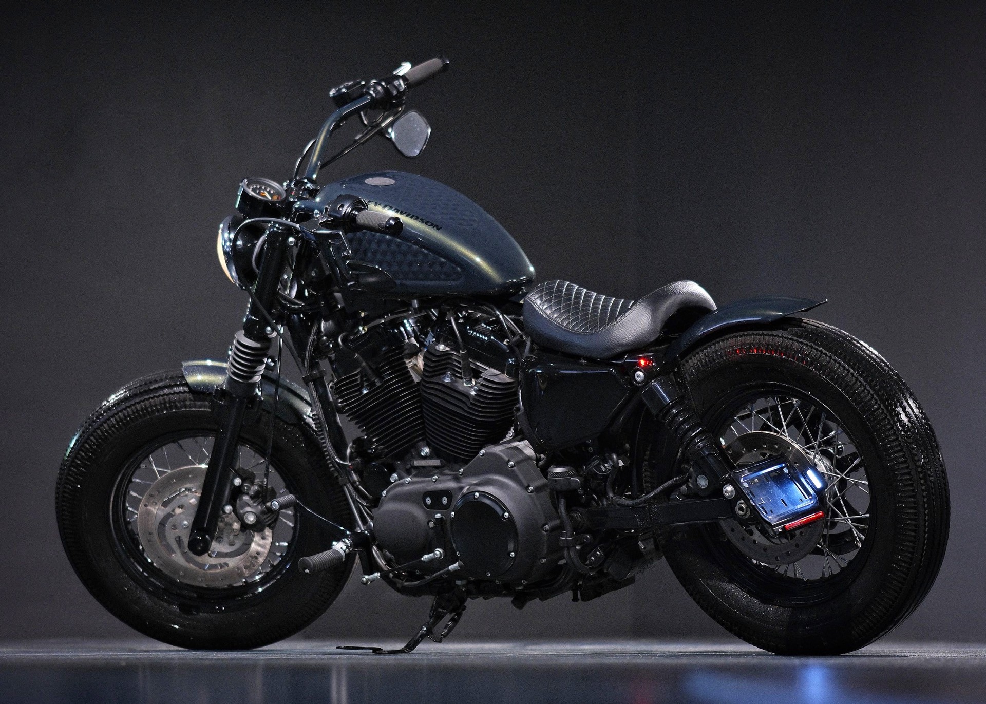 HARLEY-DAVIDSON XL 1200 X Forty Eight-showroom-element-3