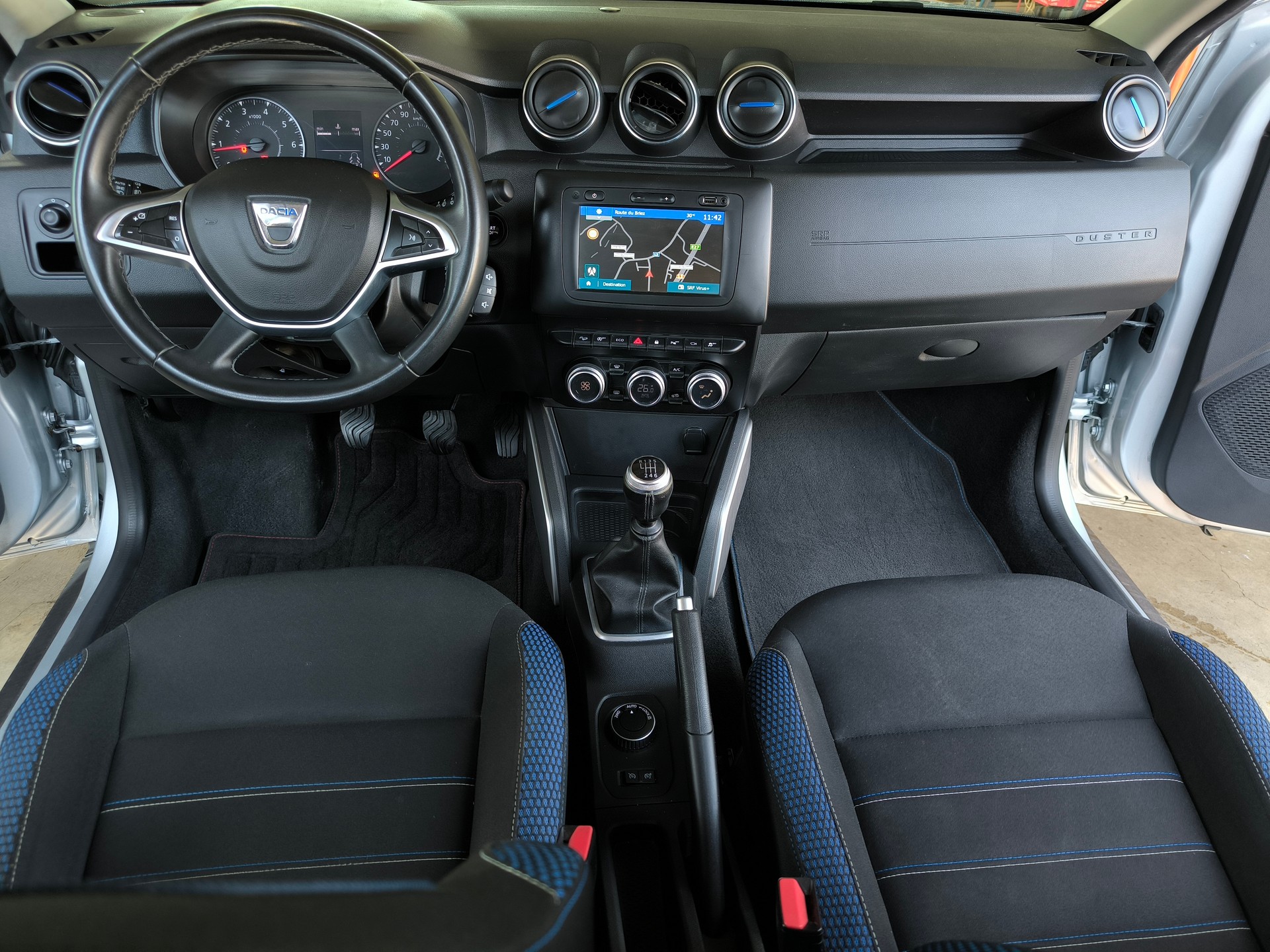 DACIA Duster 45km/h Celebration 4x4-image-10