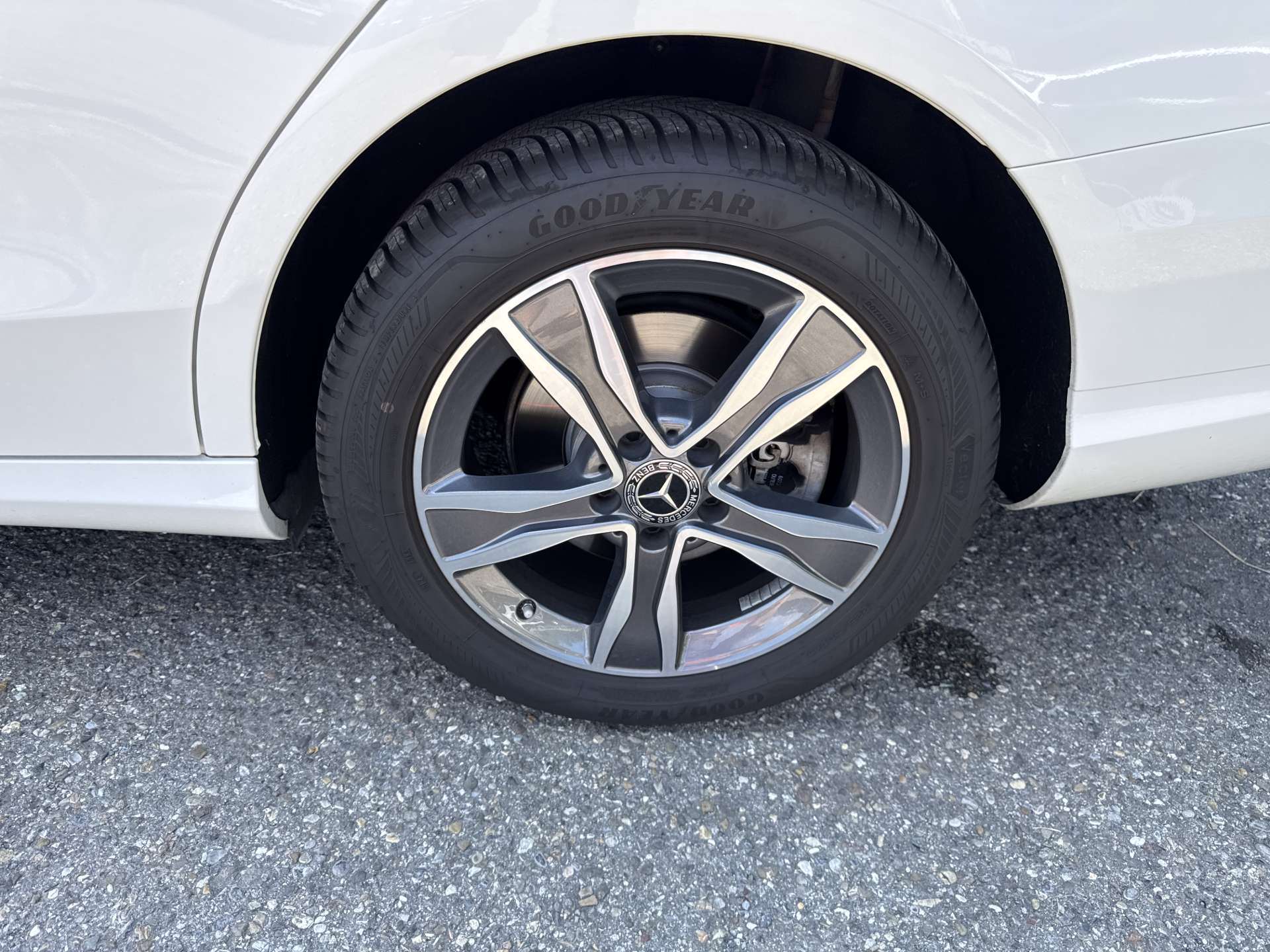 MERCEDES-BENZ C 220 d 4Matic G-Tronic Automat-image-9