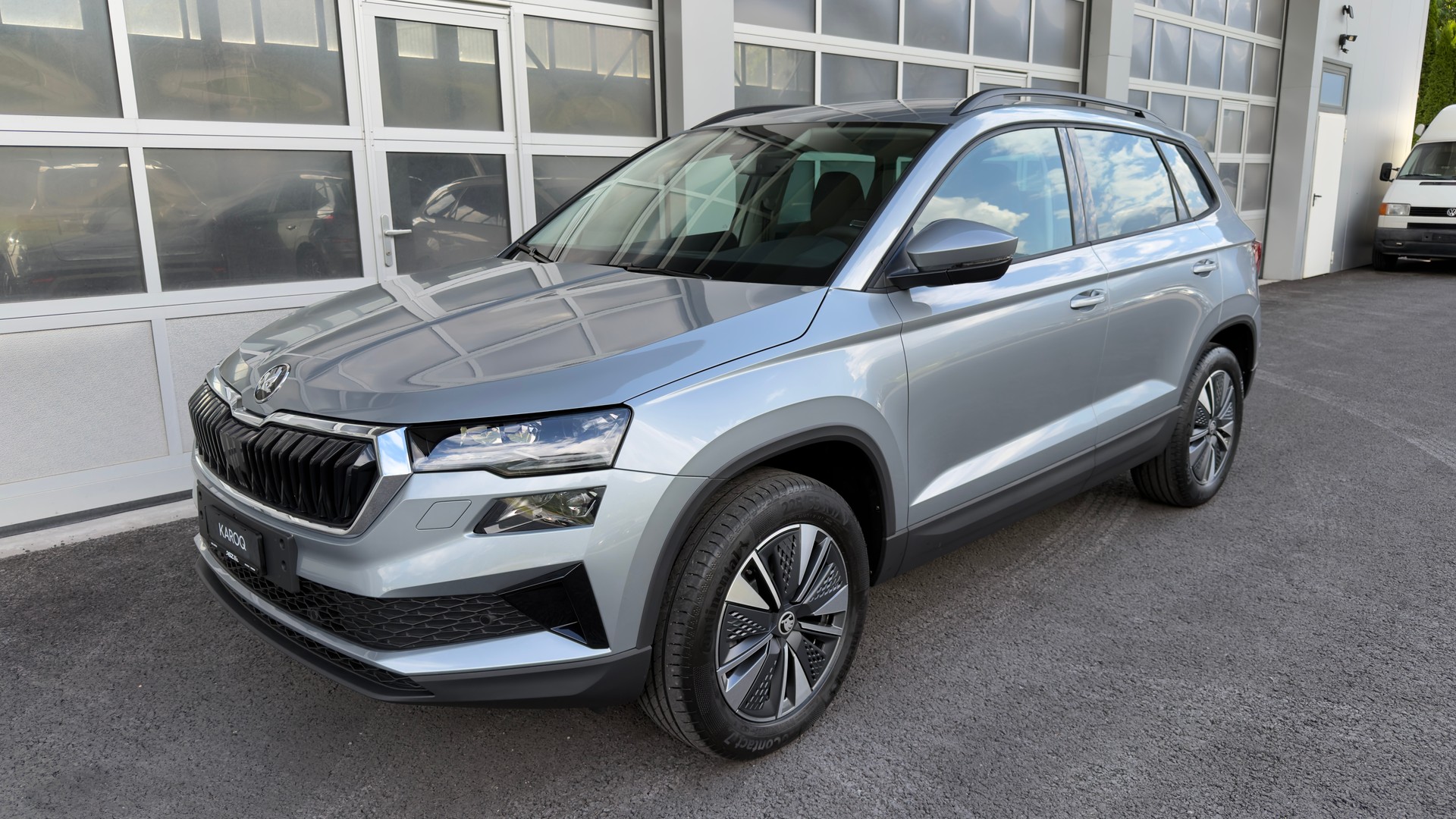 SKODA Karoq DY 2.0TDI 150PS 7DSG 4X4 2000ccm 150PS/110kW 4 Zylinder TDI Diesel
