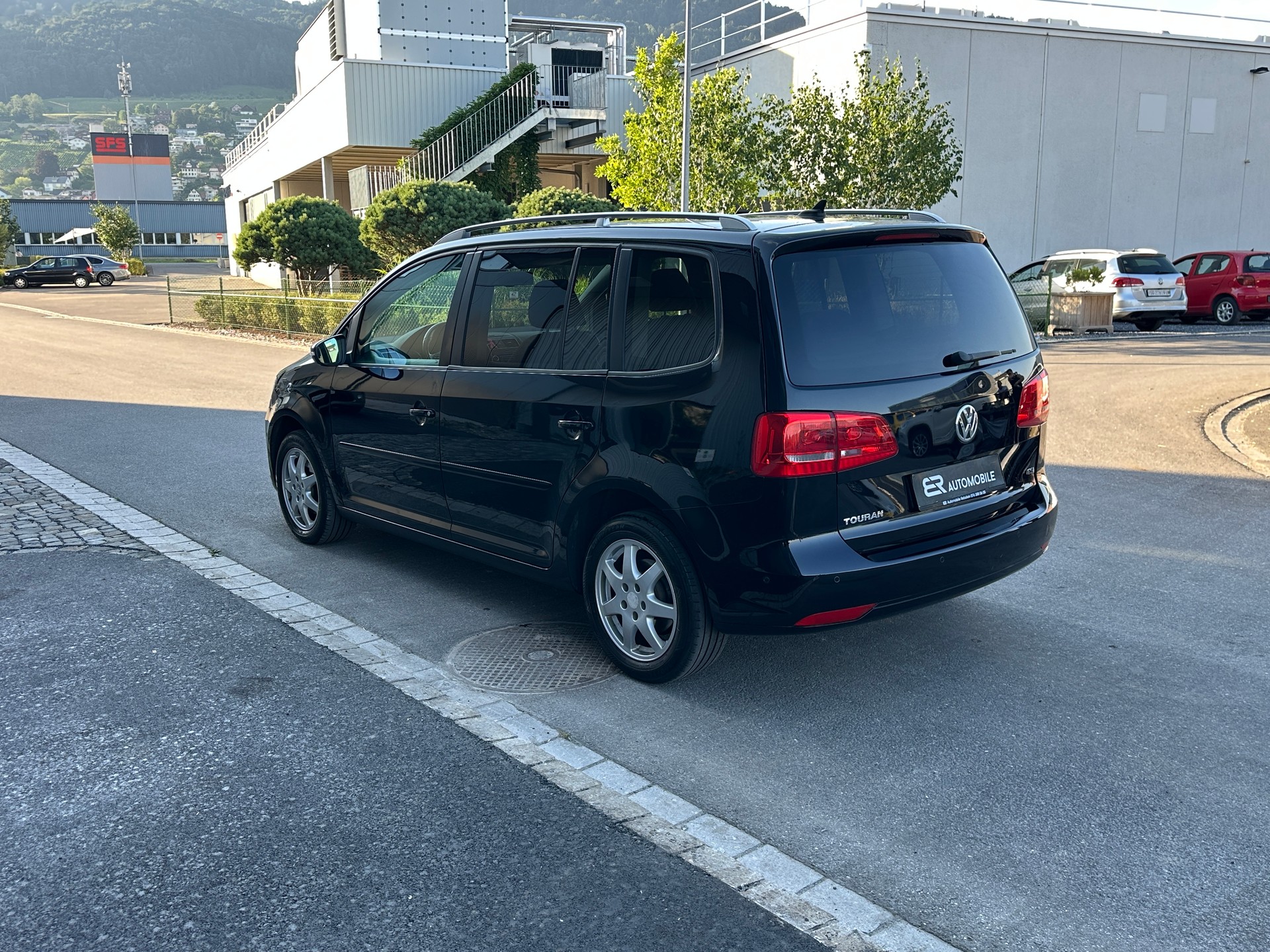 VW Touran 1.4 TSI Comfortline 7 Plätze-image-4