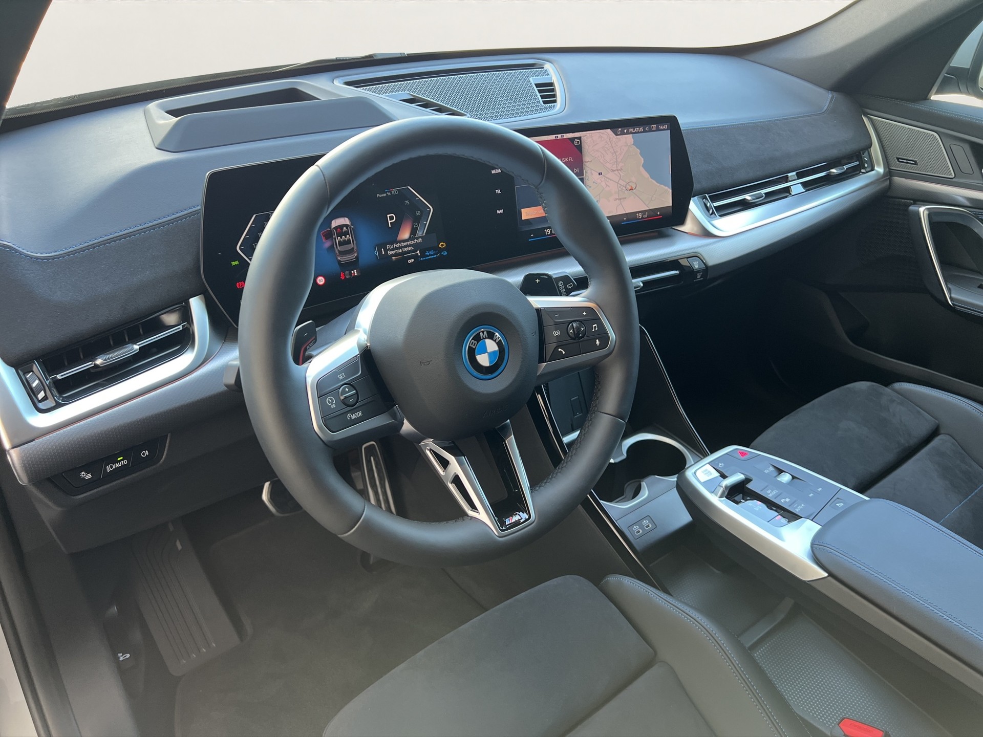 BMW X1 xDrive 30e M Sport-image-10
