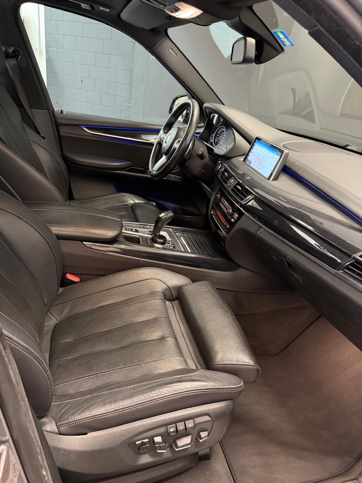 BMW X5 xDrive 40d Pure M Sport Plus Steptronic-image-22