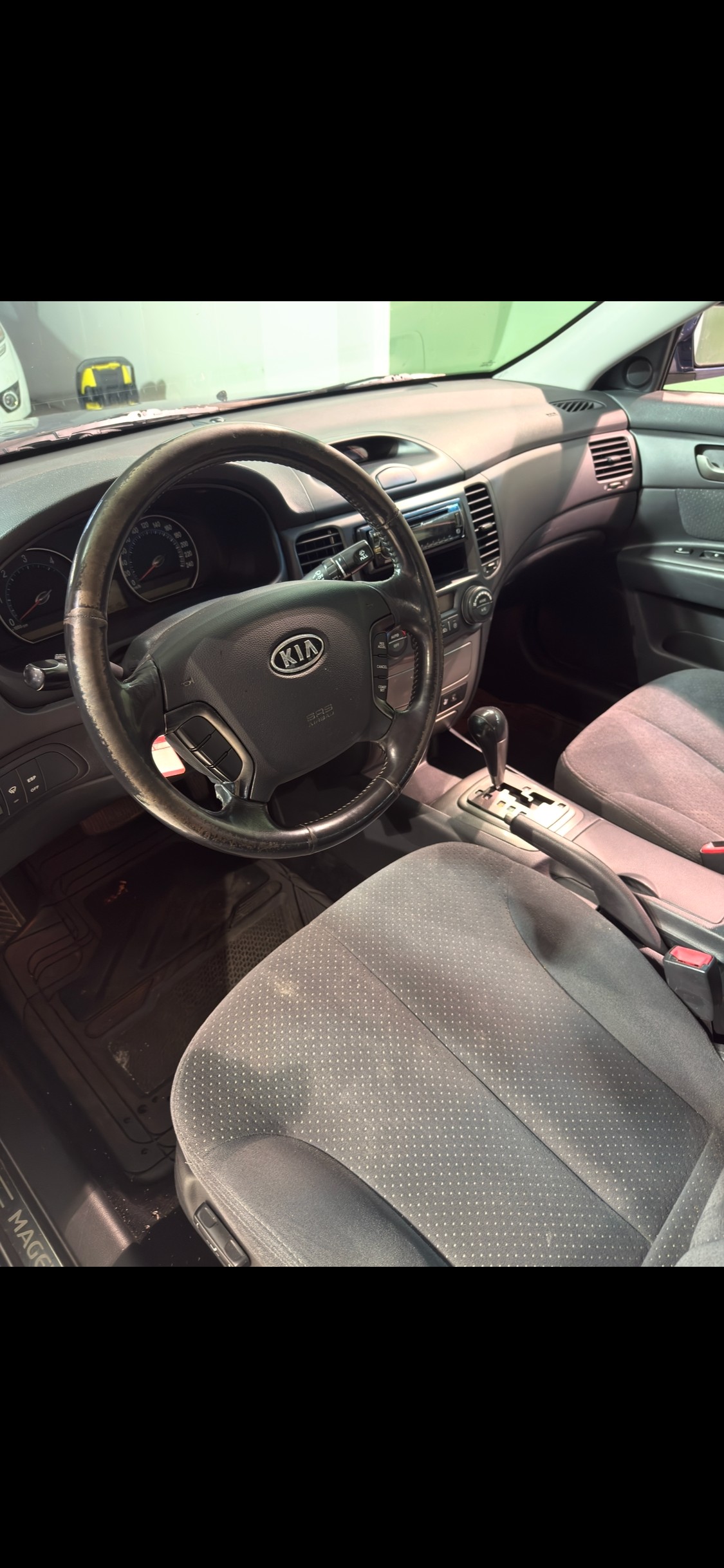 KIA 2.0 CRDi VGT Style-image-5
