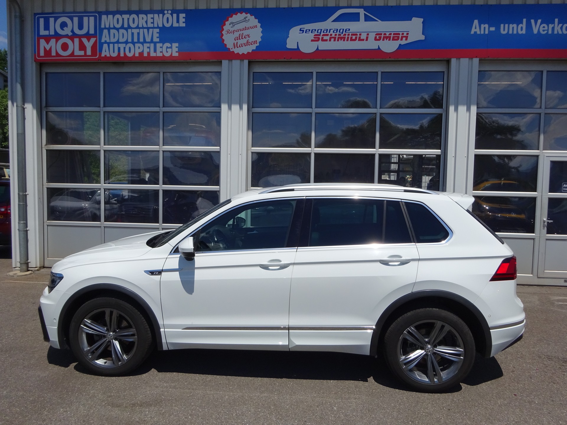 VW Tiguan 2.0 TDI SCR Highline4Motion DSG-image-4