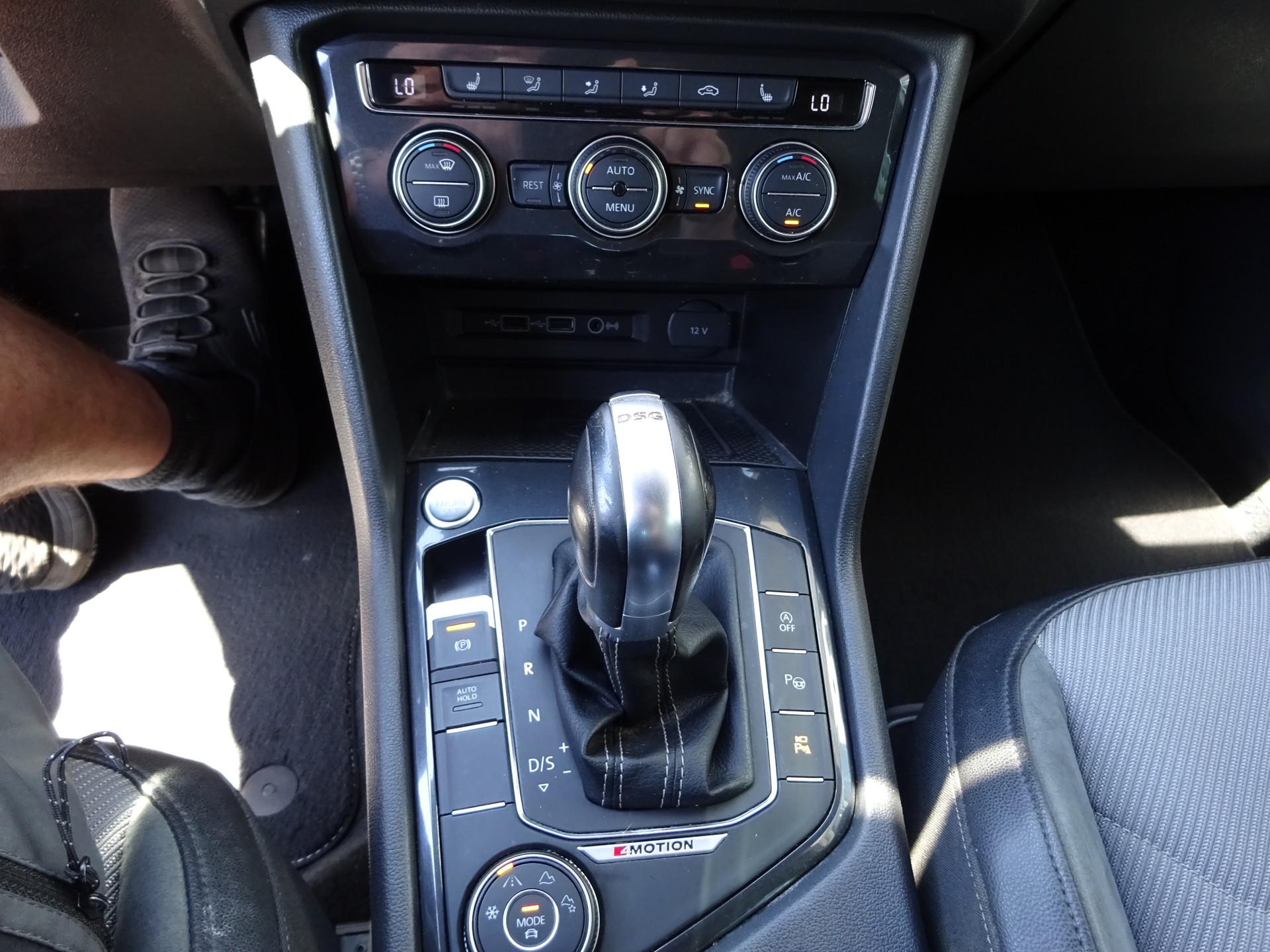 VW Tiguan 2.0 TDI SCR Highline4Motion DSG-image-10