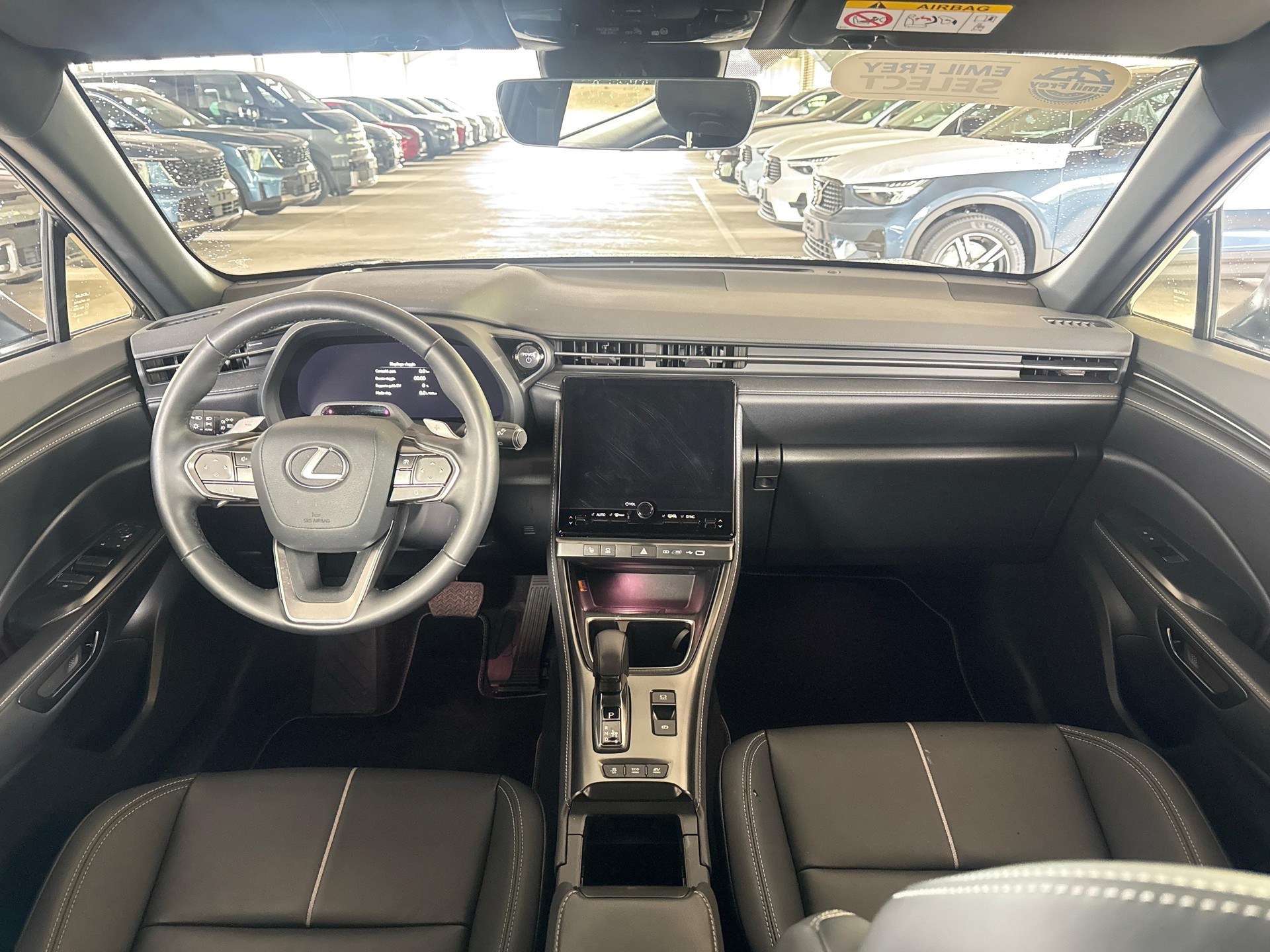 LEXUS LBX 1.5 Hybrid Relax AWD - Pneumatici invernali & Servizi inclusi-image-8