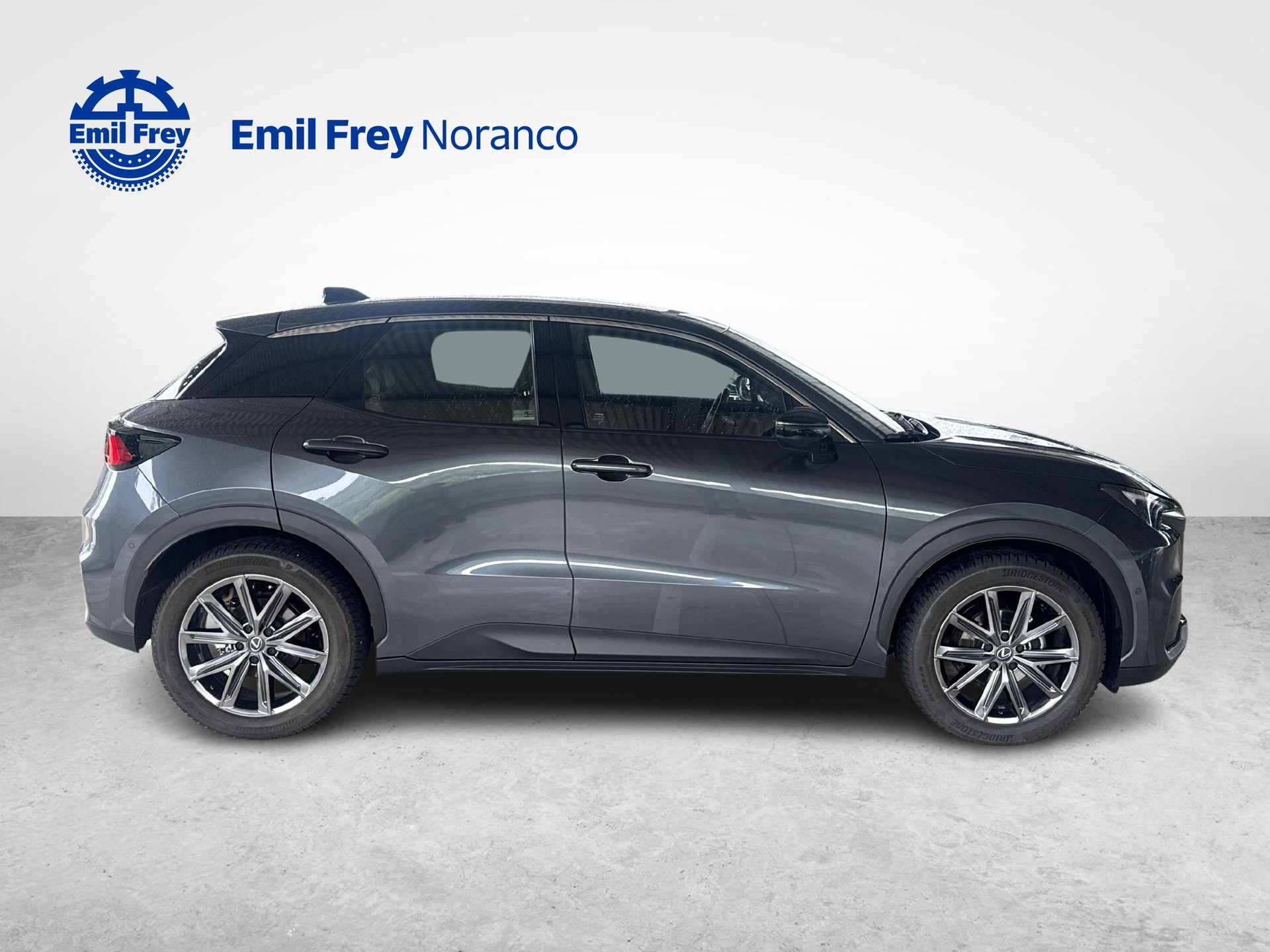 LEXUS LBX 1.5 Hybrid Relax AWD - Pneumatici invernali & Servizi inclusi-image-5