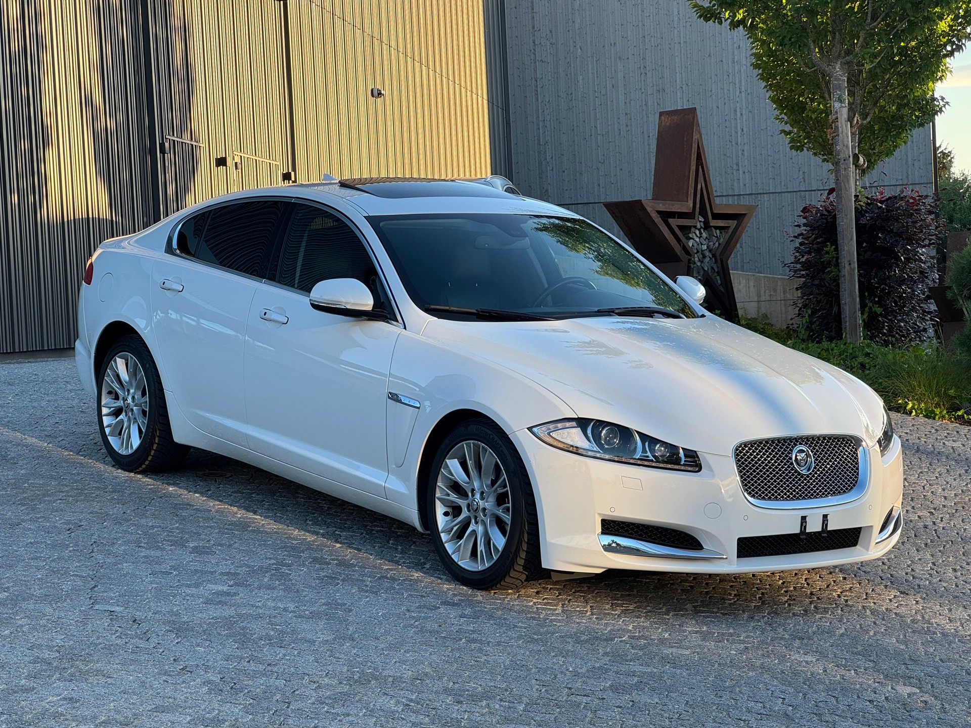 JAGUAR 2.0 Ti Luxury-image-2