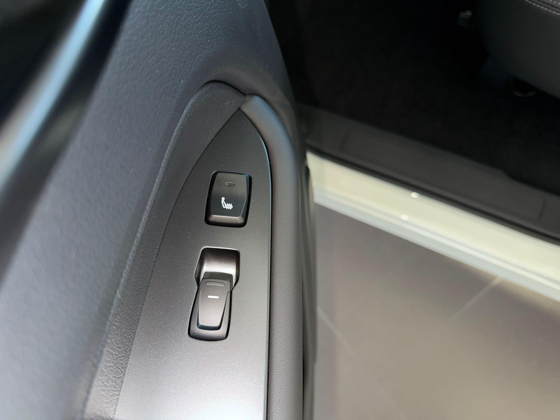 KGM-SsangYong Grand Musso 2.2 e-XDI Titanium-image-10