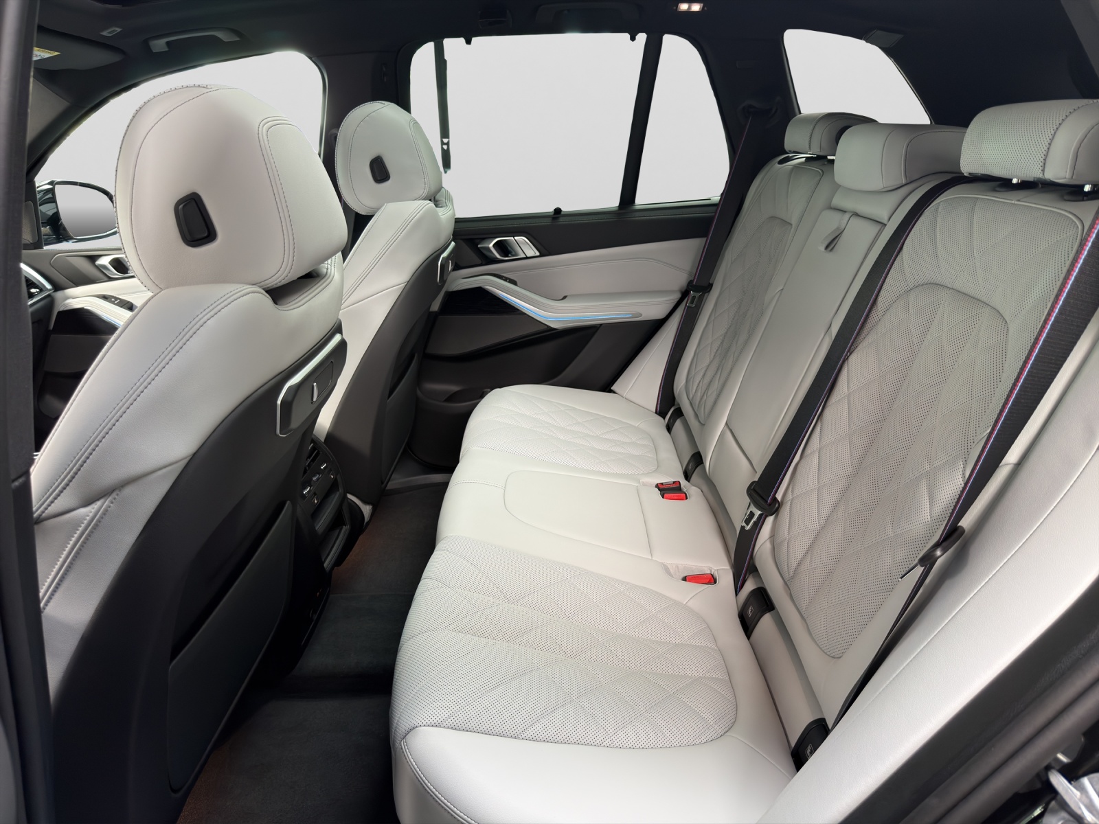 BMW X5 xDrive 50e M Sport Pro Steptronic-image-10