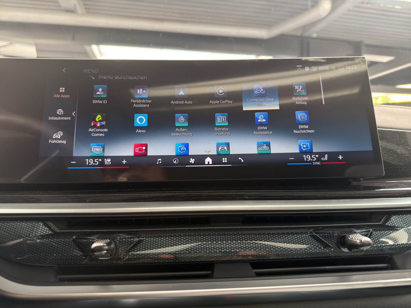 BMW X5 xDrive 50e M Sport Pro Steptronic-image-16