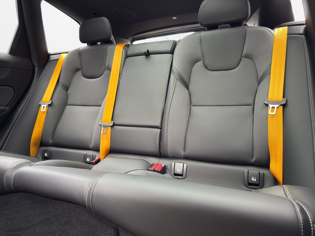 VOLVO XC60 T8 eAWD PluginHybrid Polestar Geartronic-image-10