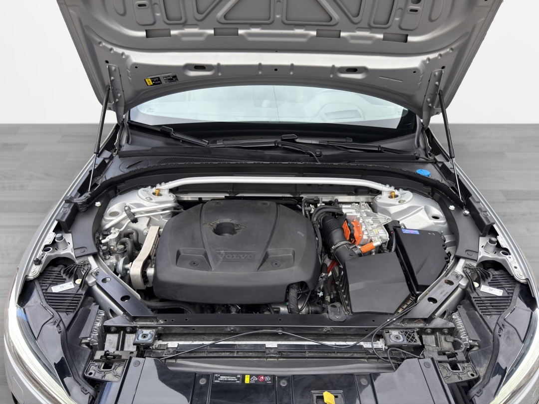 VOLVO XC60 T8 eAWD PluginHybrid Polestar Geartronic-image-15