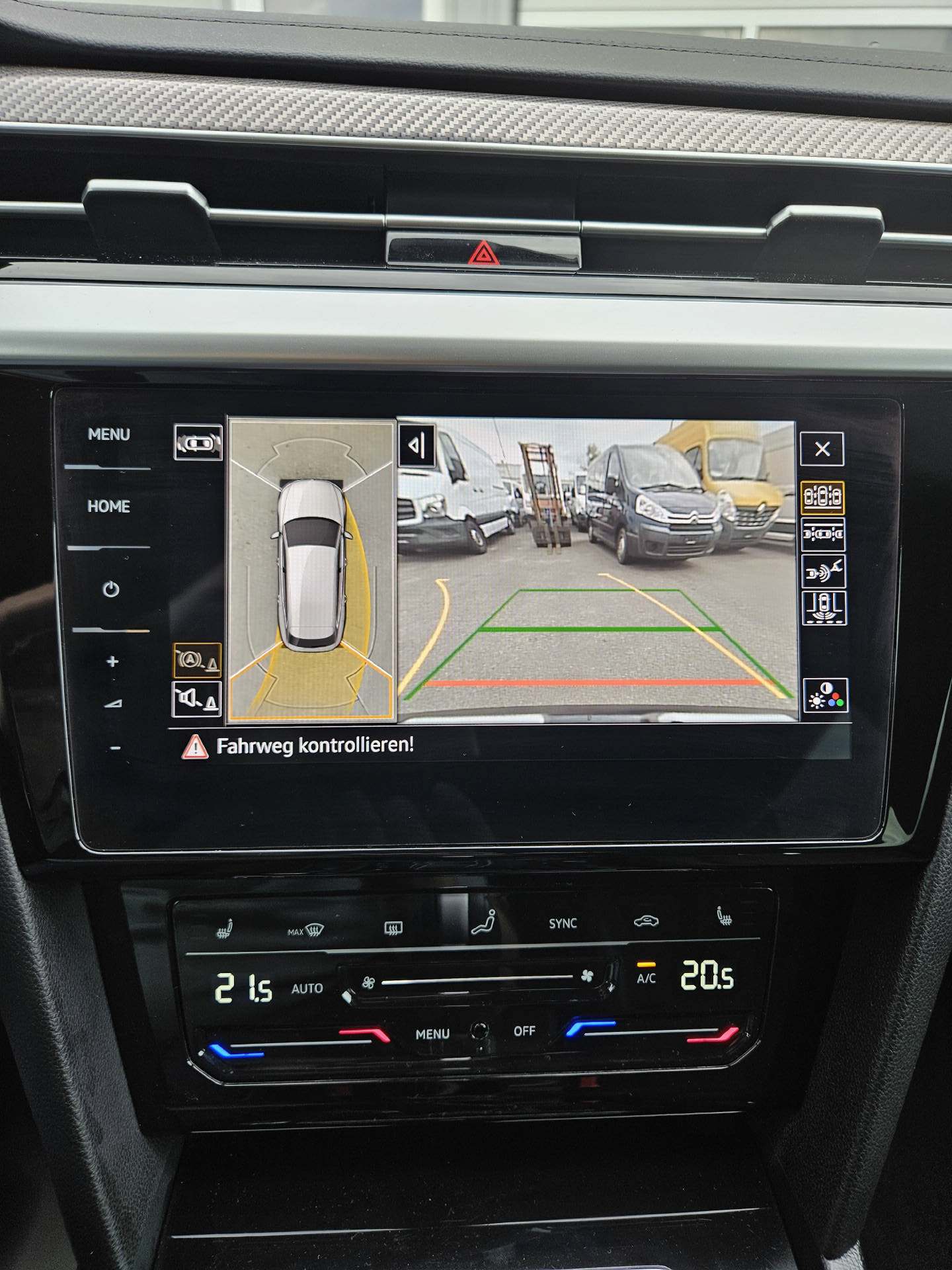 VW Arteon Shooting Brake 2.0 TSI R-Line DSG 4m* IQ Light Matrix LED * ACC * Anhängerkupplung *-image-8