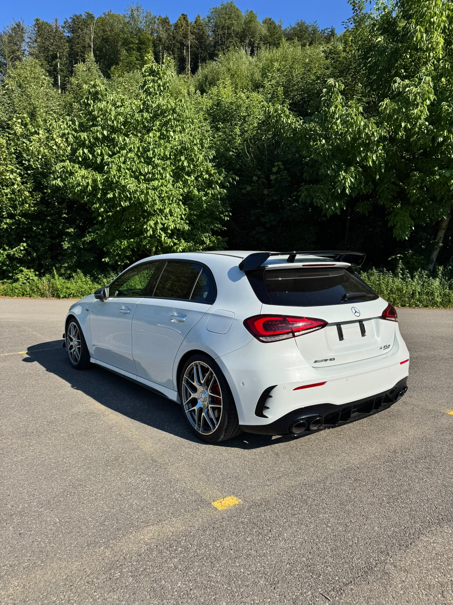MERCEDES-BENZ A 45 S AMG 4matic+-image-3