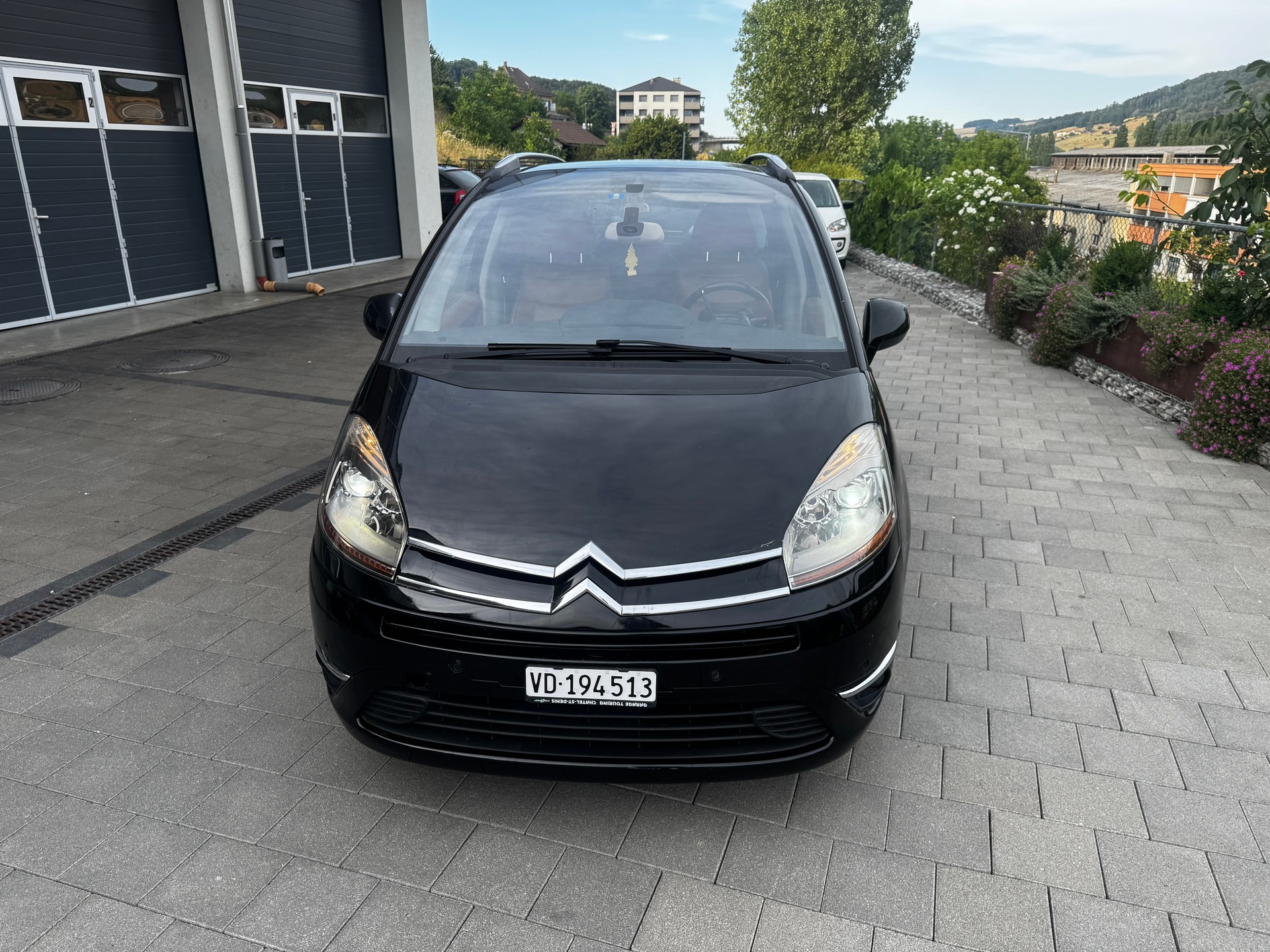 CITROEN Grand C4 Picasso 2.0 HDI Dynamique Automatic-image-0