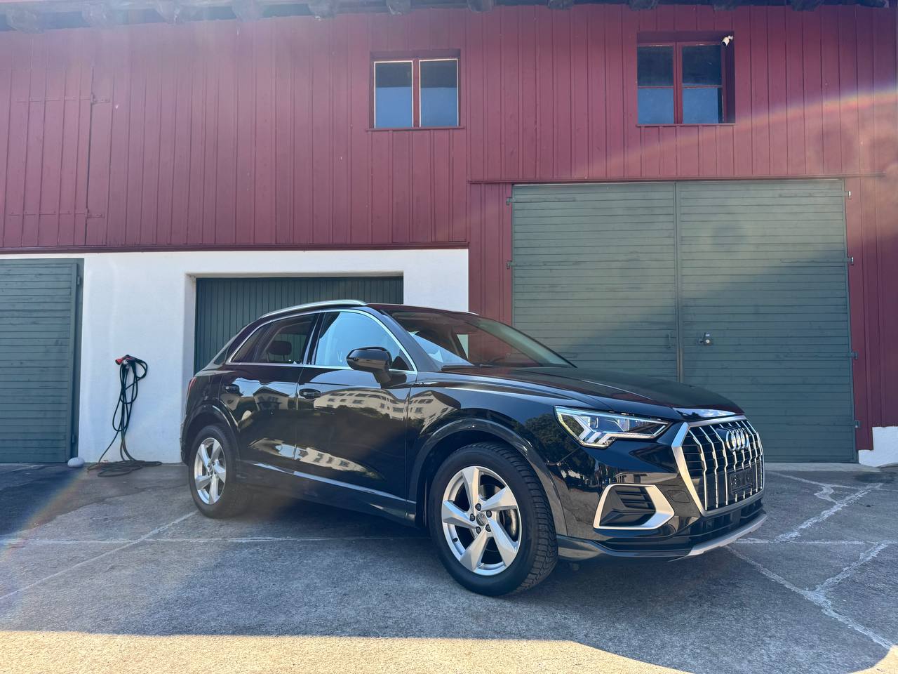 AUDI Q3 35 TFSI advanced S-tronic-image-4