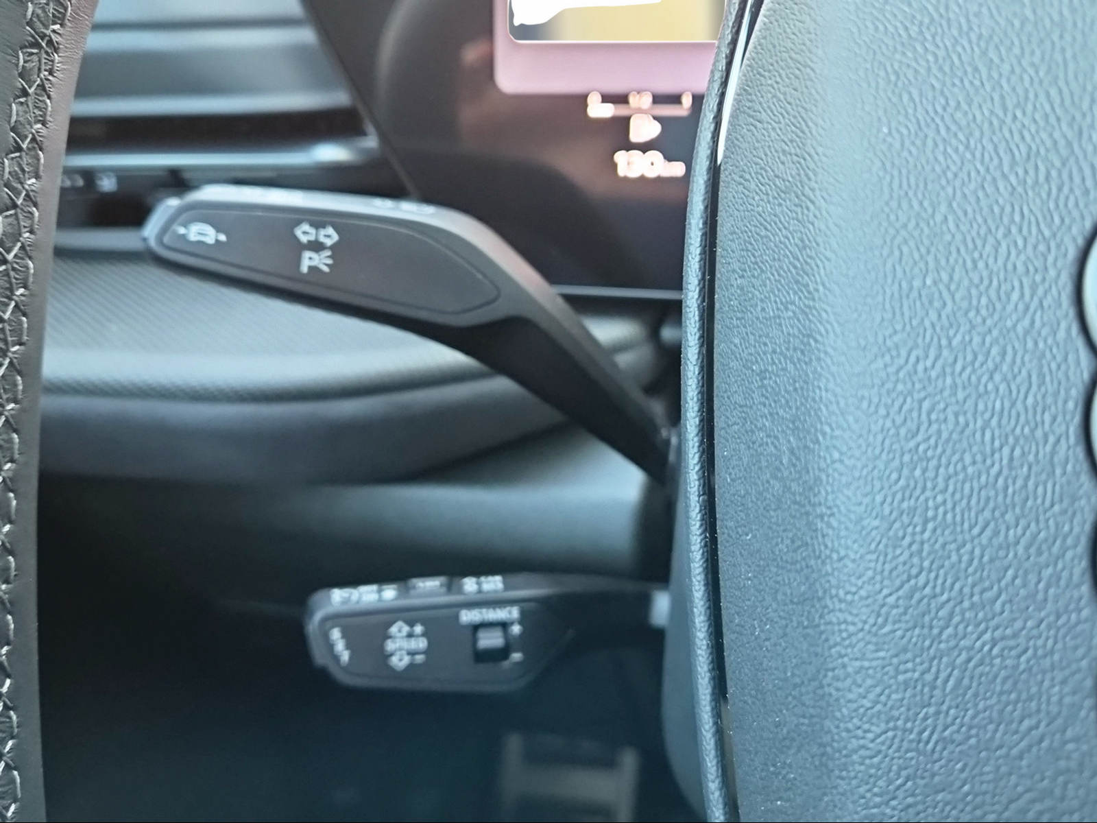 AUDI SQ5 TFSI quattro S-tronic Daytonagrau Perleffekt-image-15