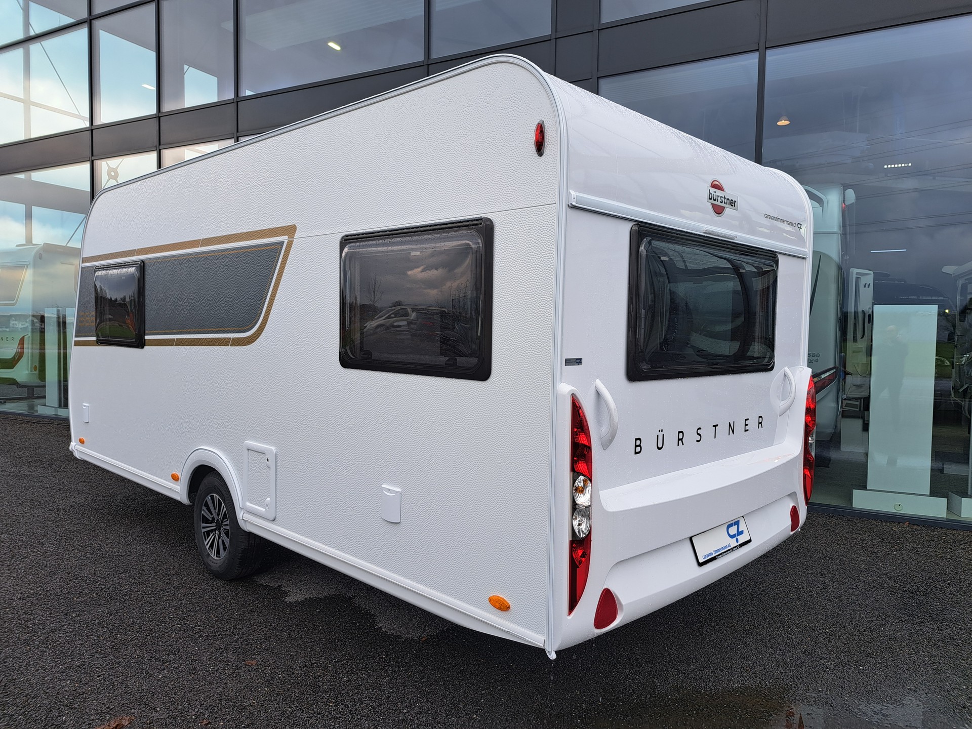 BÜRSTNER Averso Plus 490 TL B66-image-14