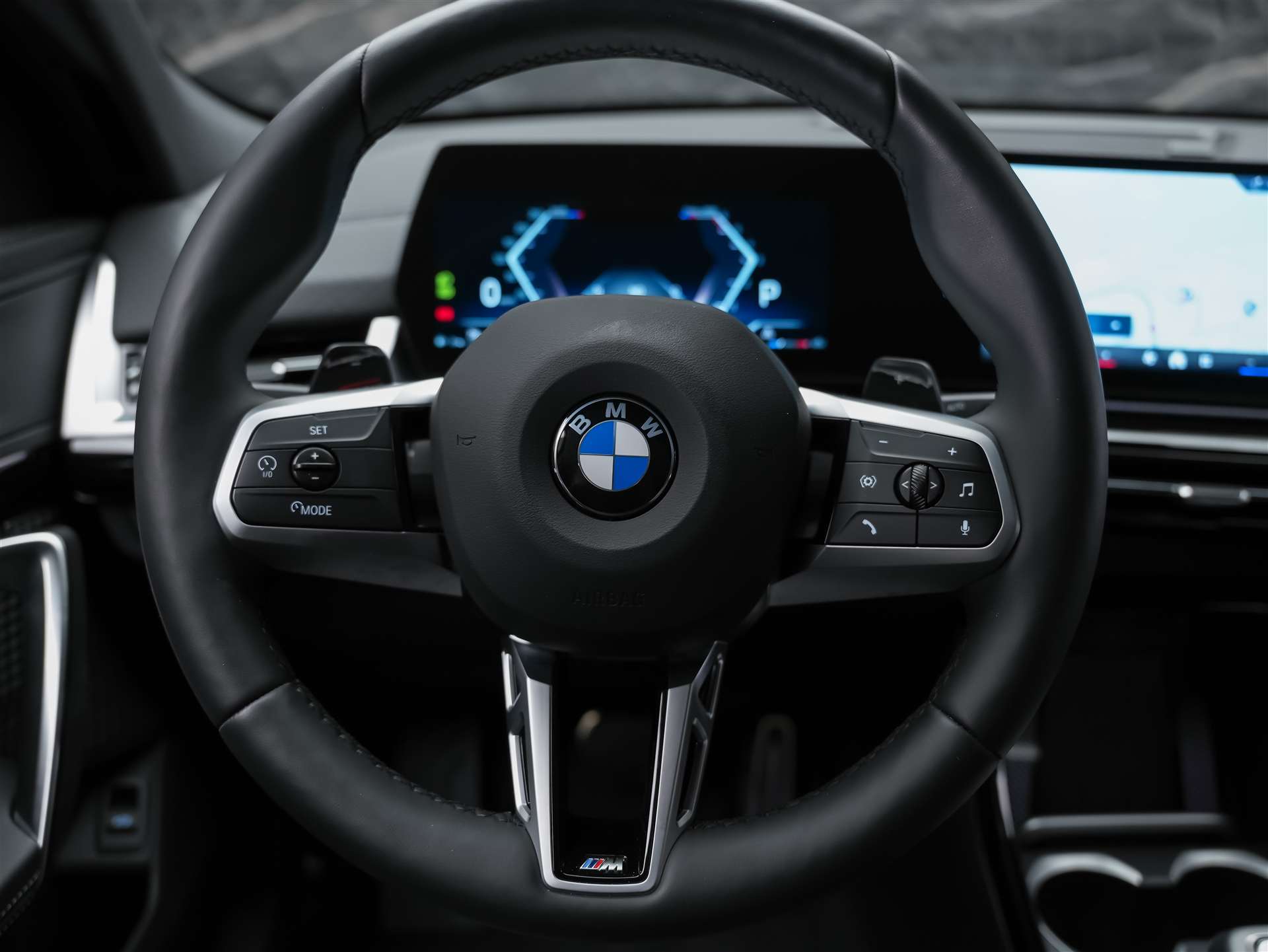 BMW X2 sDrive 20d M Sport *Werksgarantie*Lenkradheizung*Voll Leder*-image-24