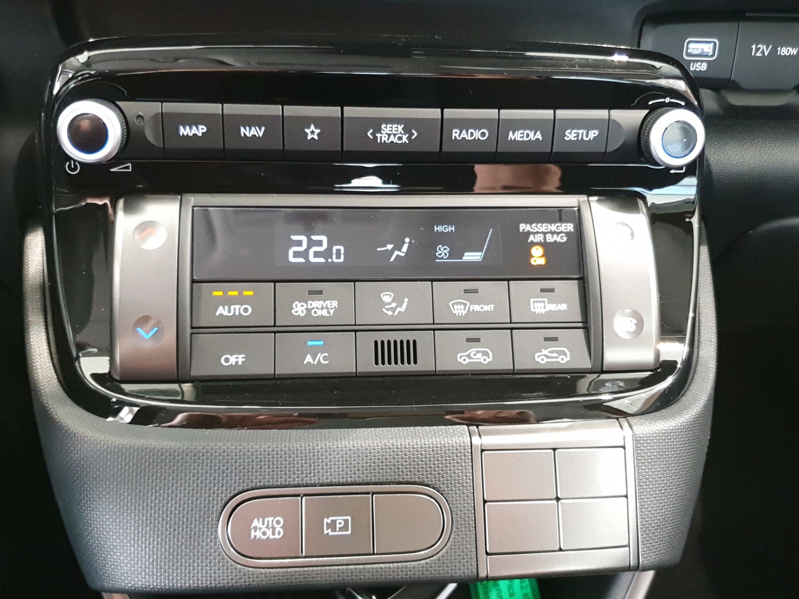 HYUNDAI Inster 42 kWh Electric Pica-image-12