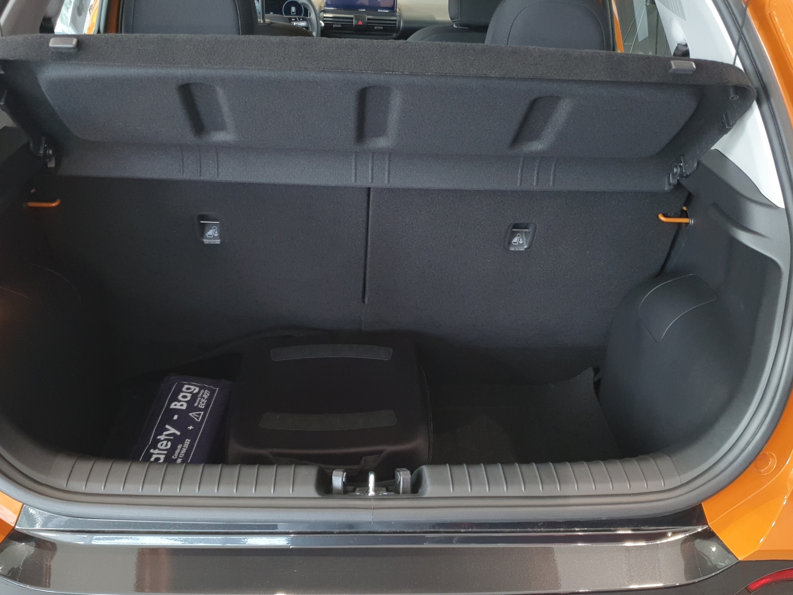 HYUNDAI Inster 42 kWh Electric Pica-image-9