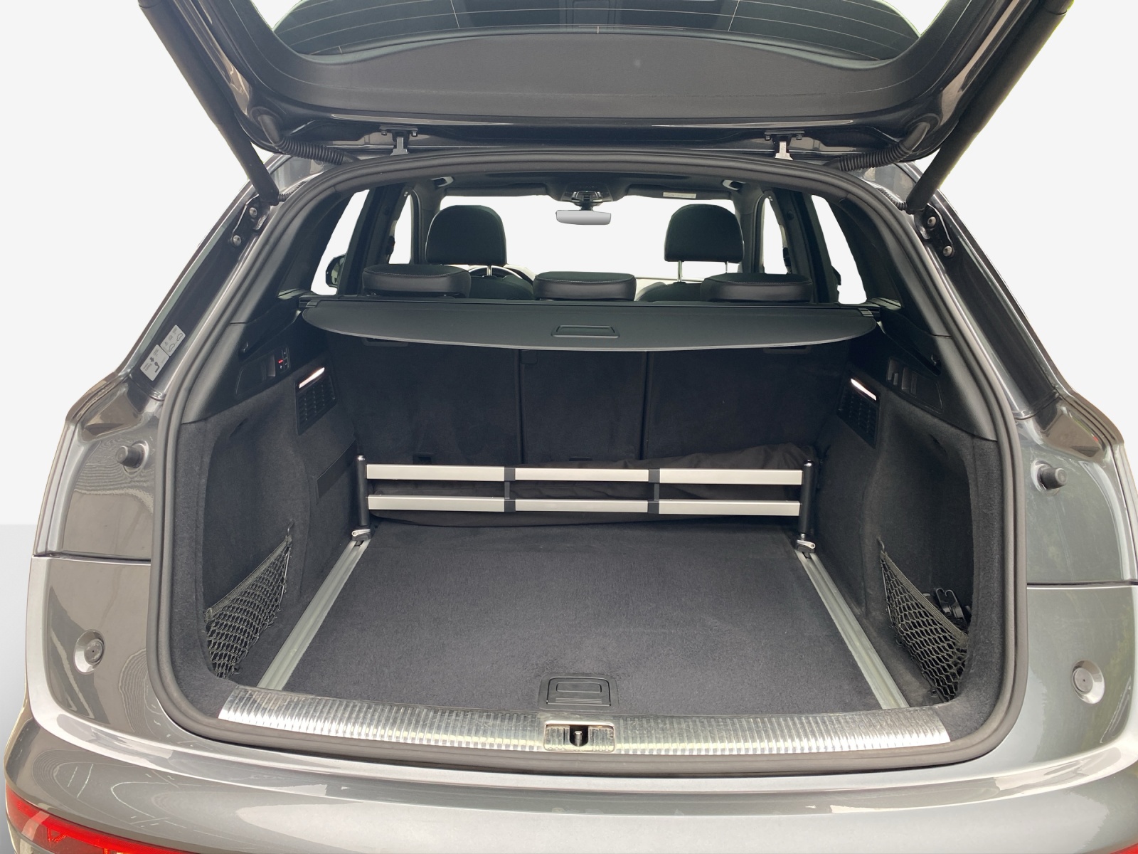 AUDI SQ5 TDI quattro tiptronic-image-12