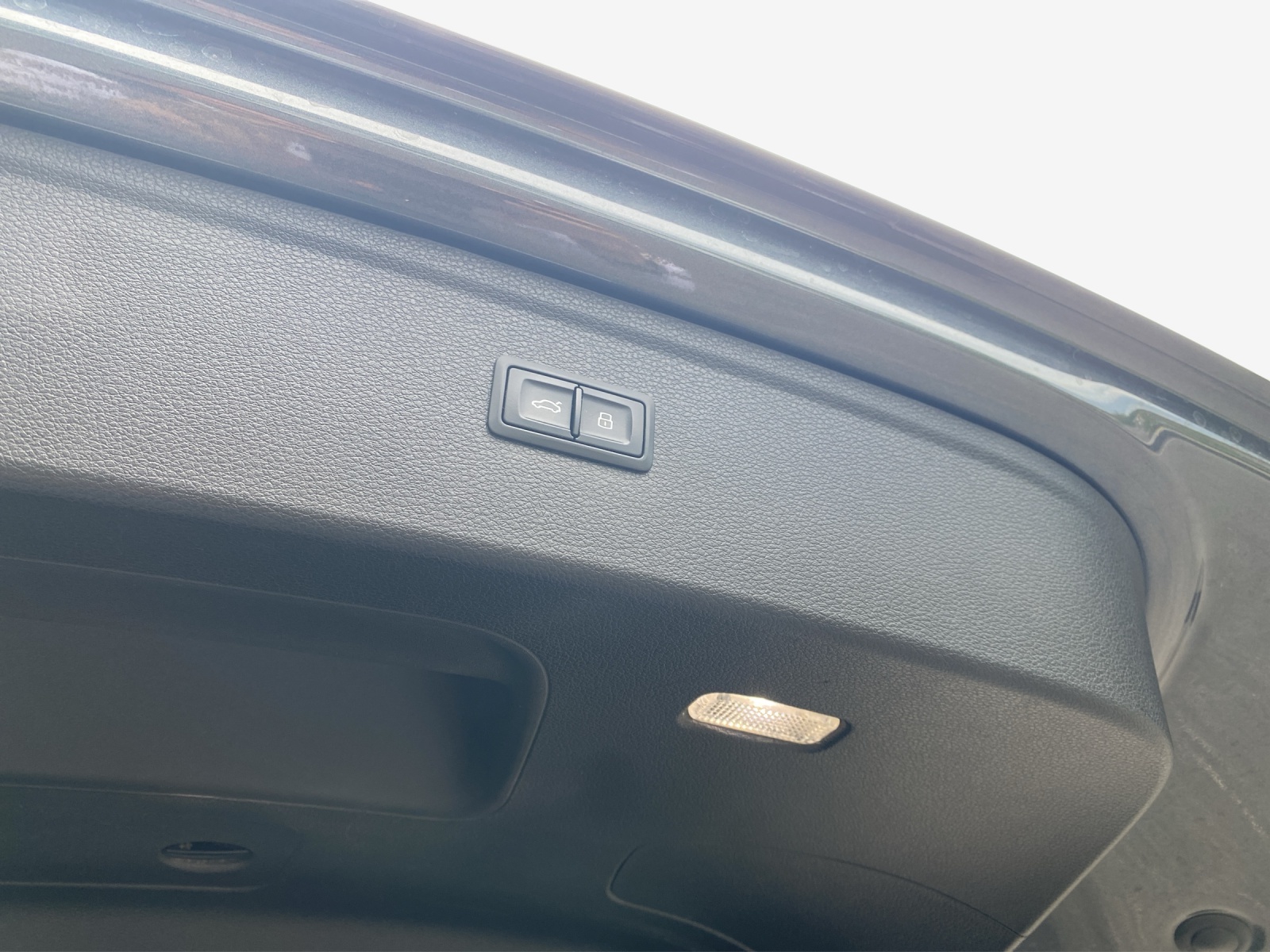 AUDI SQ5 TDI quattro tiptronic-image-13