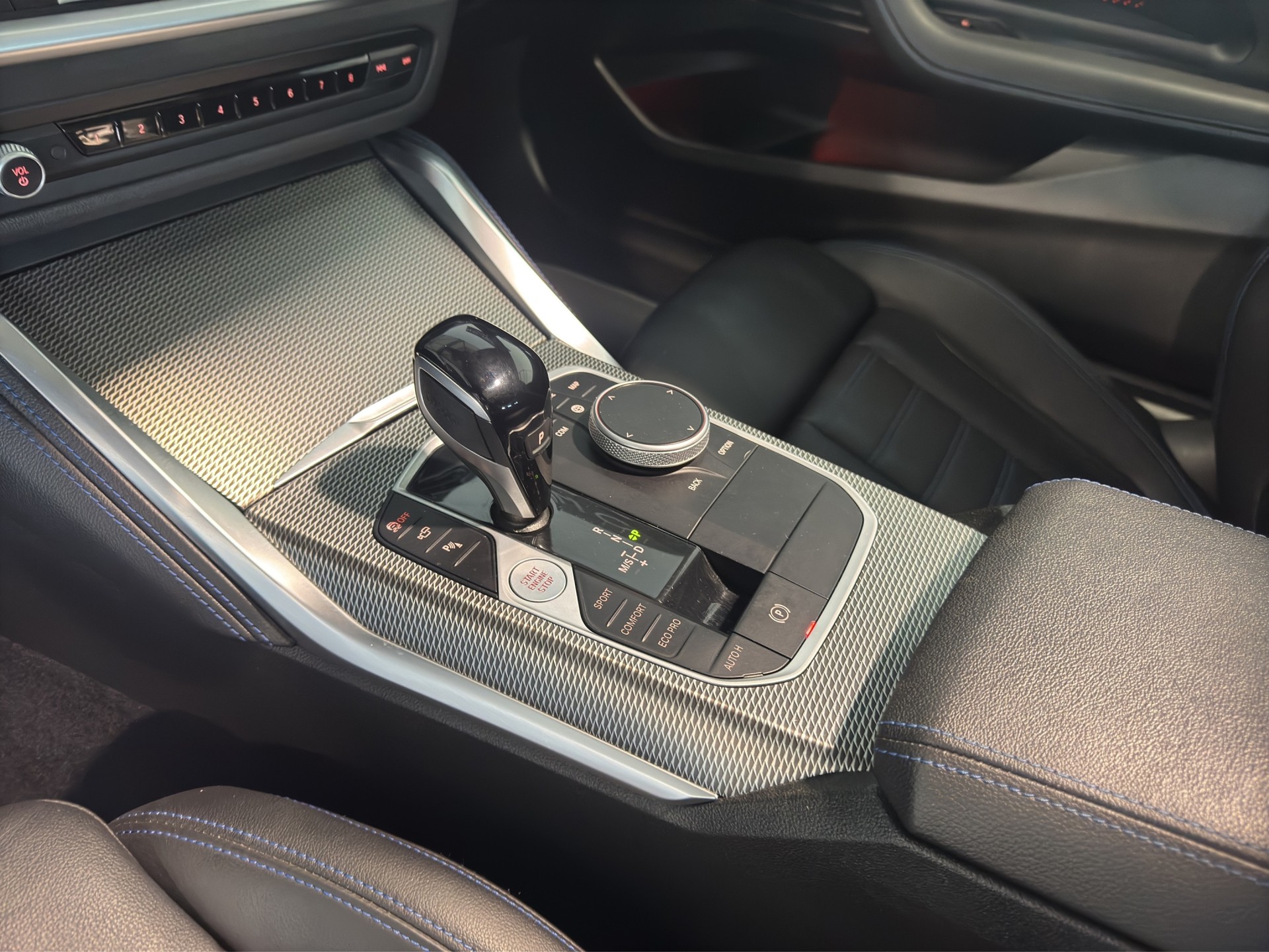 BMW 220d M Sport Pro-image-13