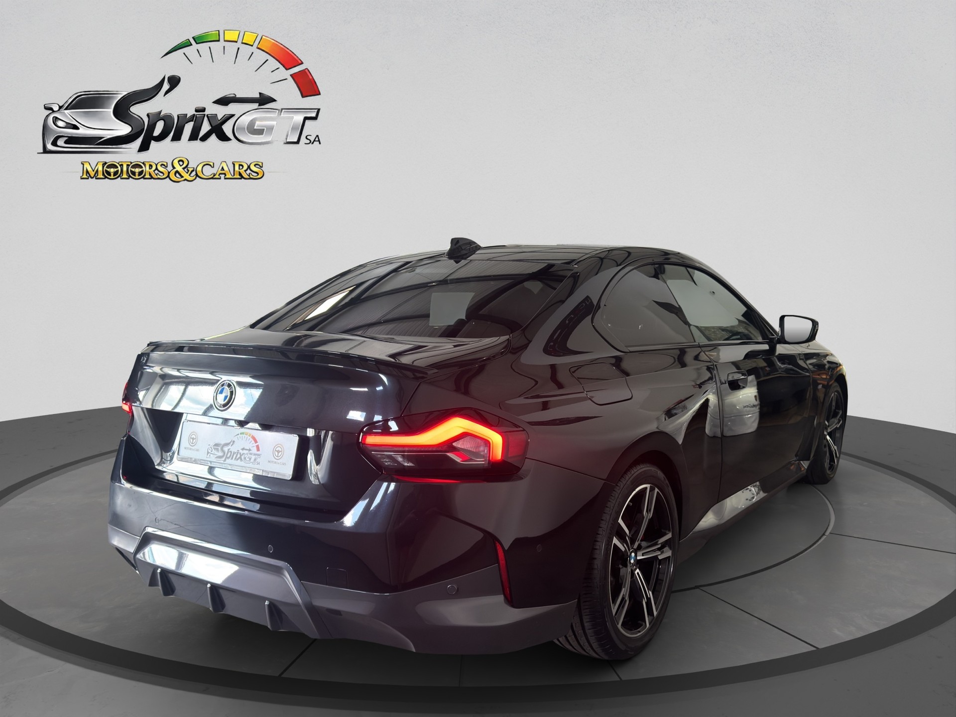 BMW 220d M Sport Pro-image-4