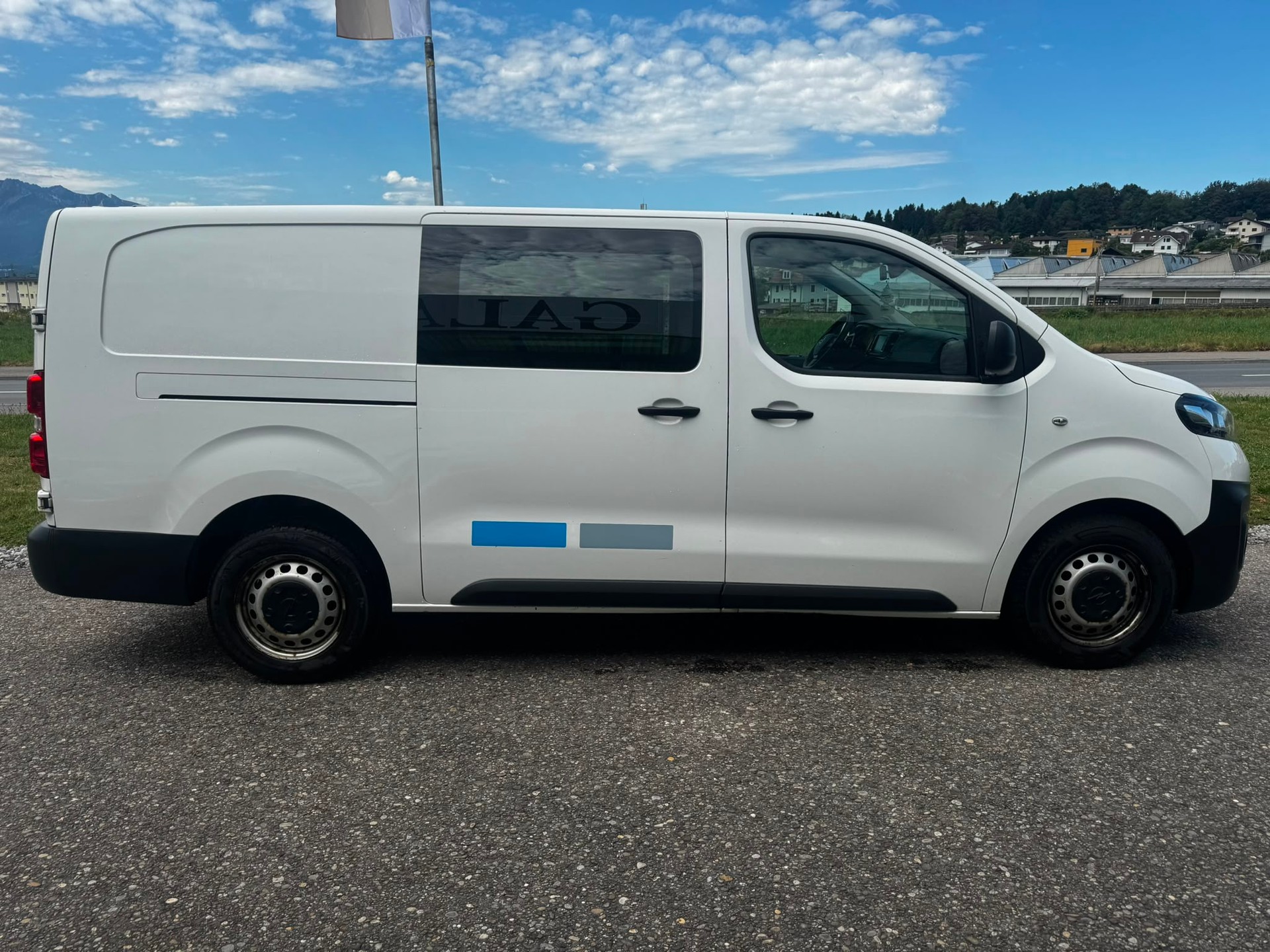OPEL Vivaro Cargo 2.0 CDTI Enjoy s/s L EN Aut.-image-3