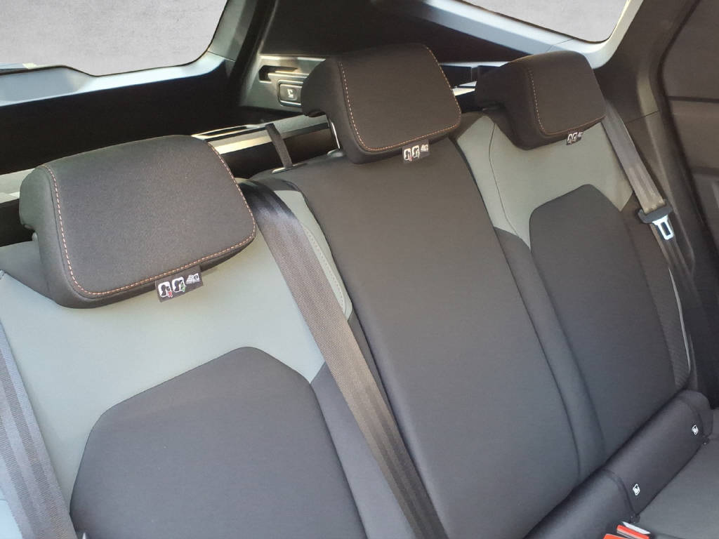 DACIA Bigster 1.2 Hybrid Extreme 4WD-image-9