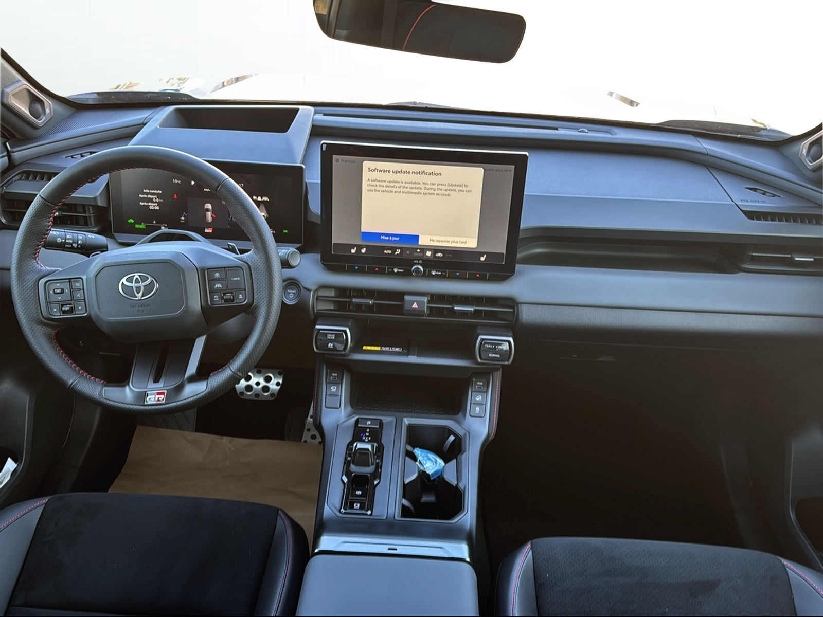 TOYOTA RAV4 2.5 HEV GR Sport-image-8