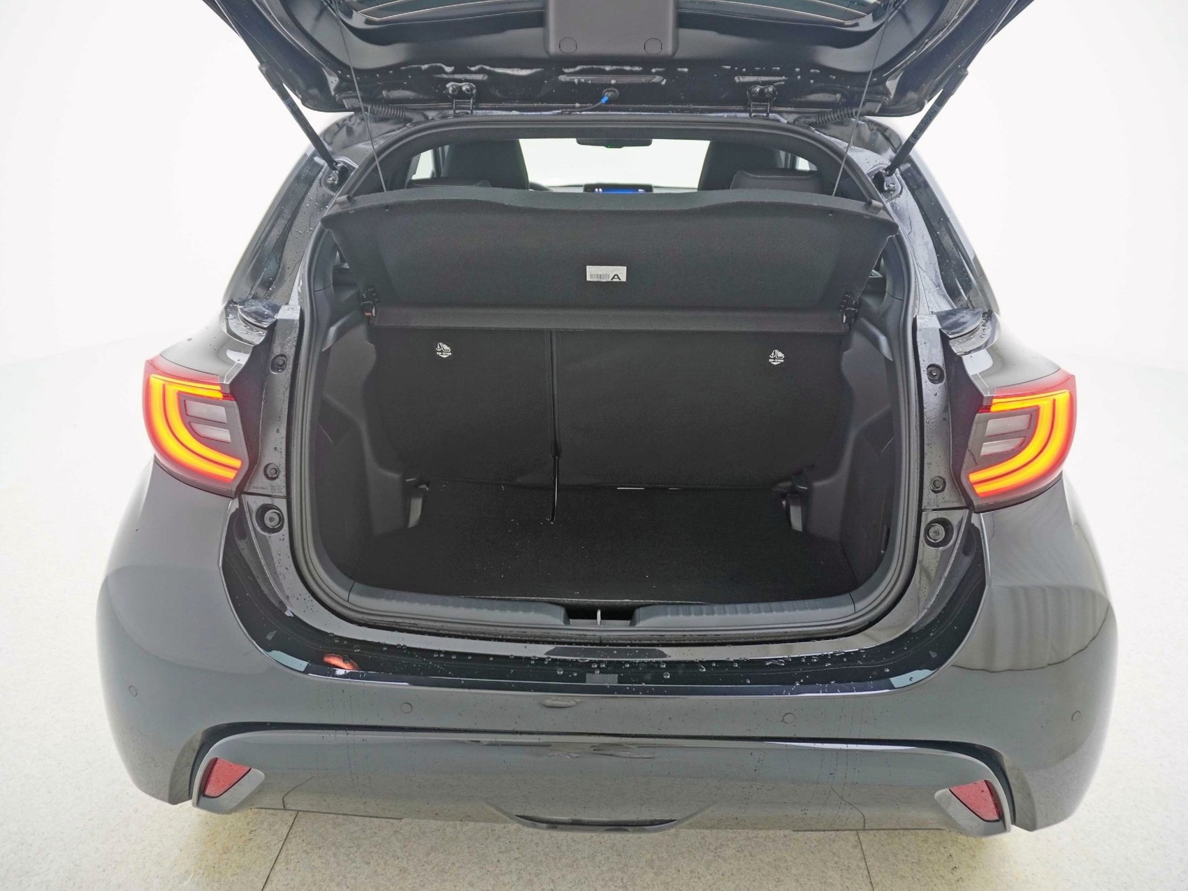 MAZDA 2 1.5 Hybrid Homura-image-14