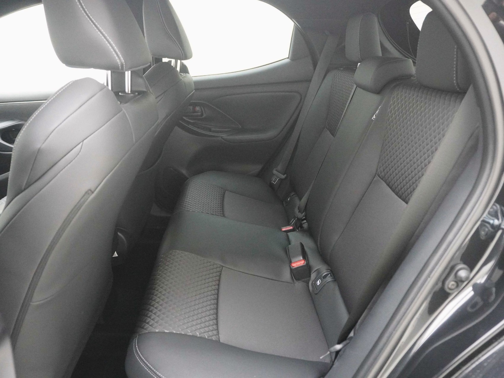 MAZDA 2 1.5 Hybrid Homura-image-13