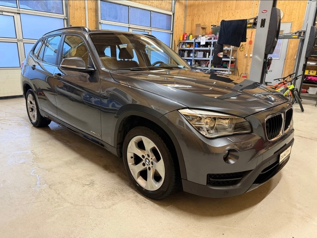 BMW X1 xDrive 28i Sport Line Steptronic-image-2