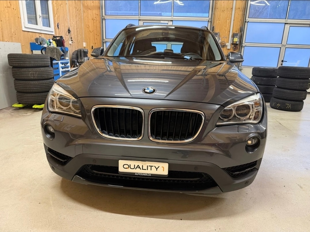 BMW X1 xDrive 28i Sport Line Steptronic-image-1