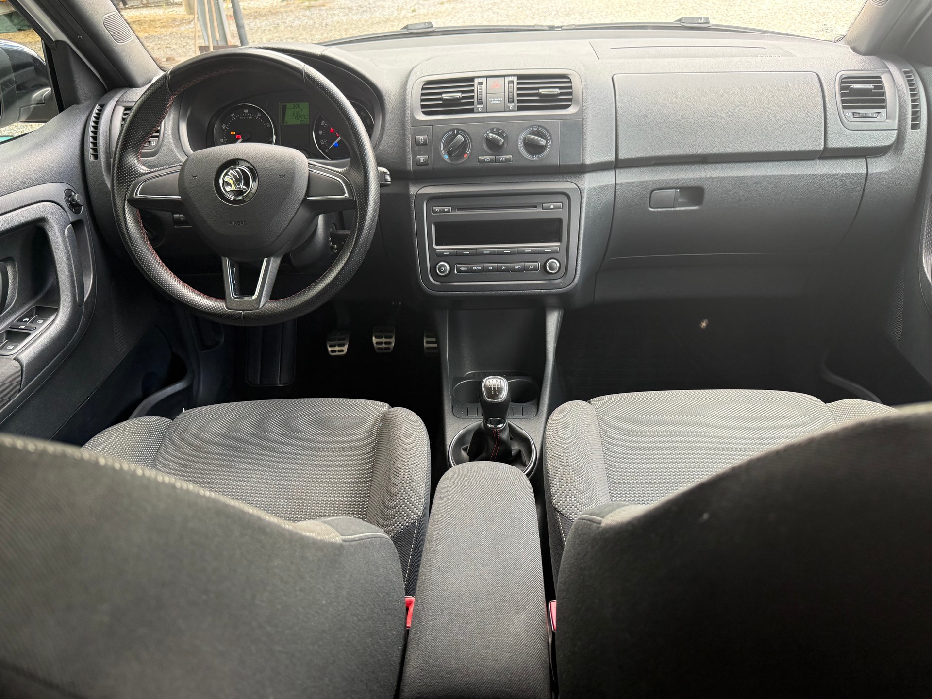 SKODA Fabia 1.2 TSI Monte Carlo-image-9